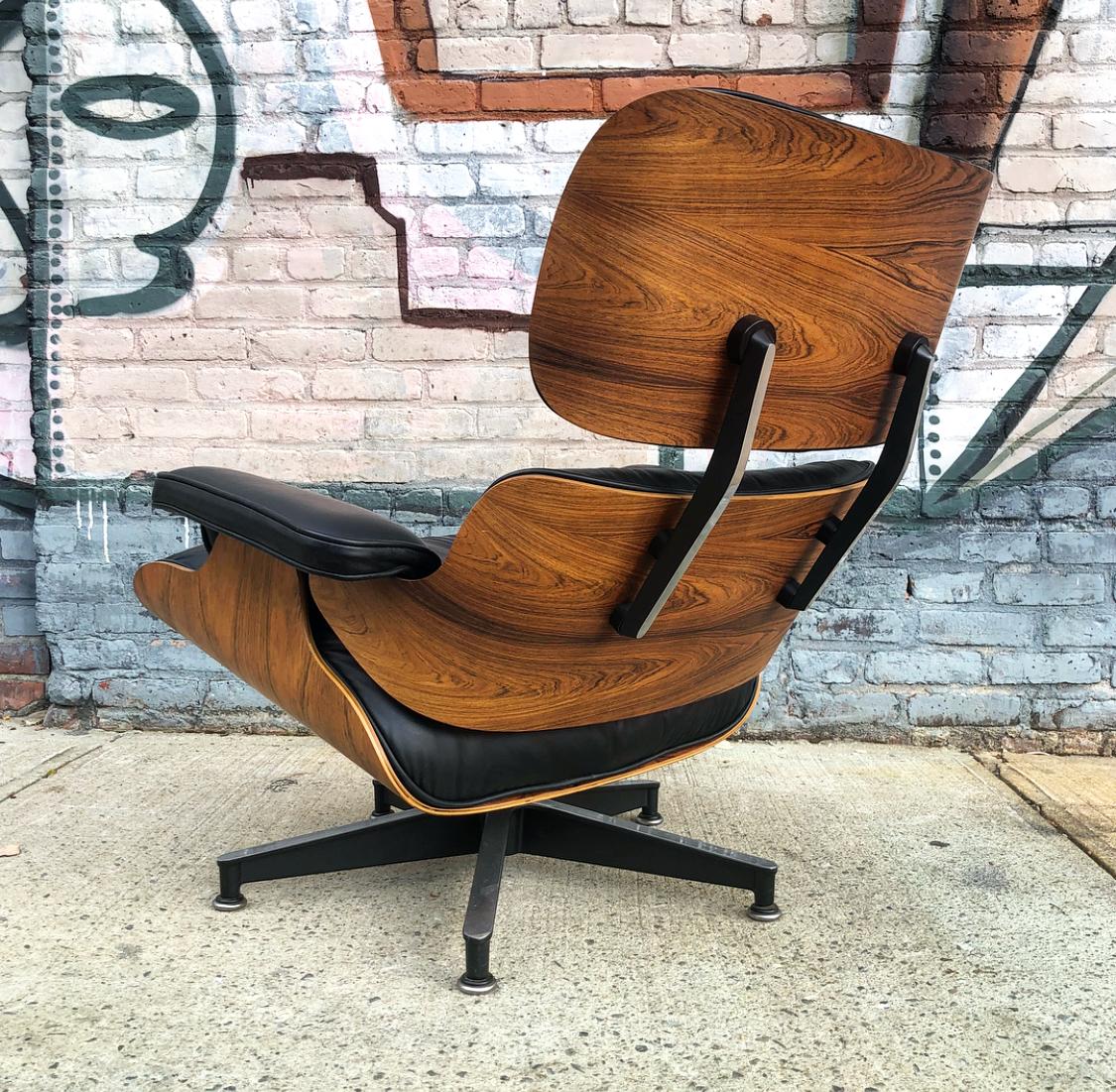 20th Century Superb Original Eames Lounge Chair and Ottoman