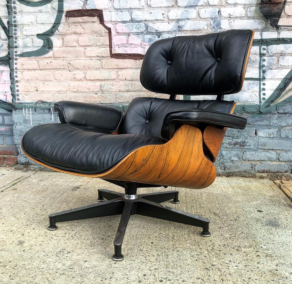 Superb Original Eames Lounge Chair and Ottoman 2