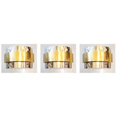 Superb Original Set of Three Vintage Italian Wall Sconces in Layered Lucite Superb Original Set of Three Vintage Italian Wall Sconces in Layered Lucite