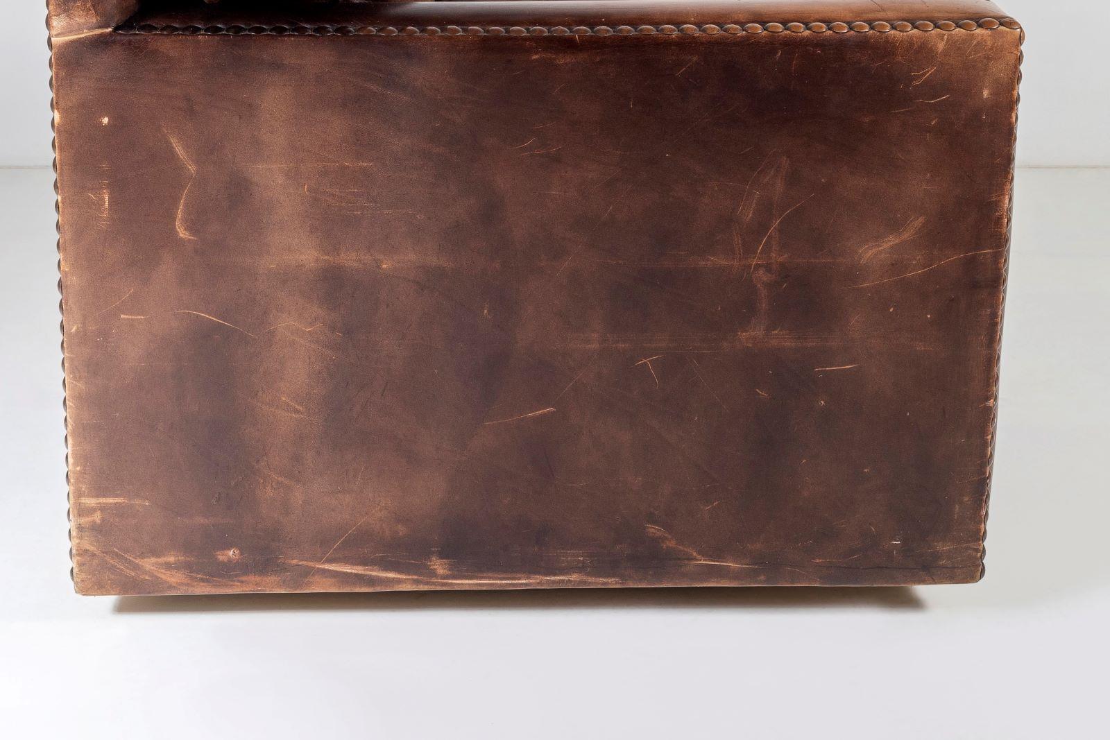 Superb Original Vintage Chelsea Bordeaux Handmade Brown Leather Armchair For Sale 7