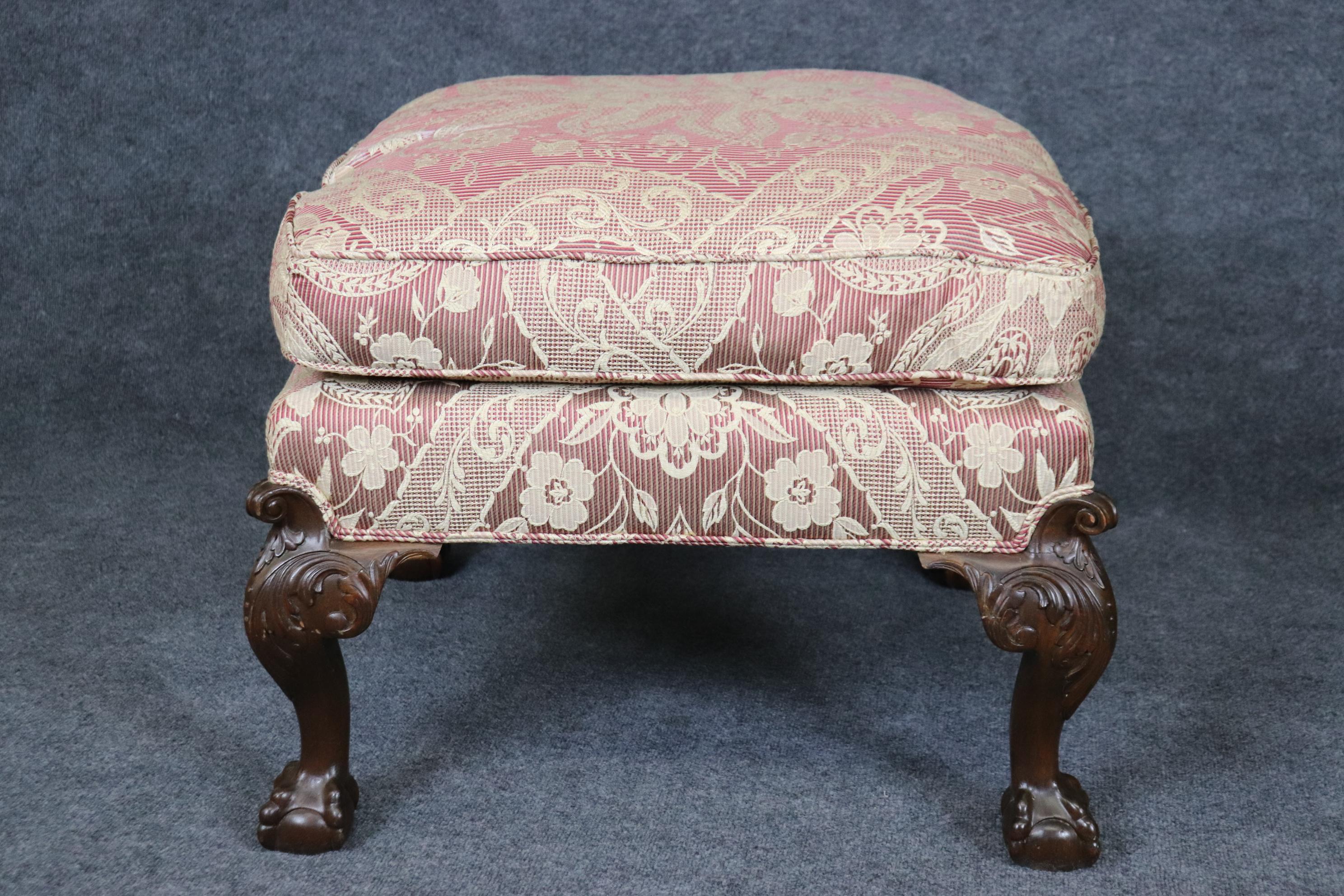 Superb Pair Centennial Carved Chippendale Mahogany Square Foot Stools In Good Condition For Sale In Swedesboro, NJ