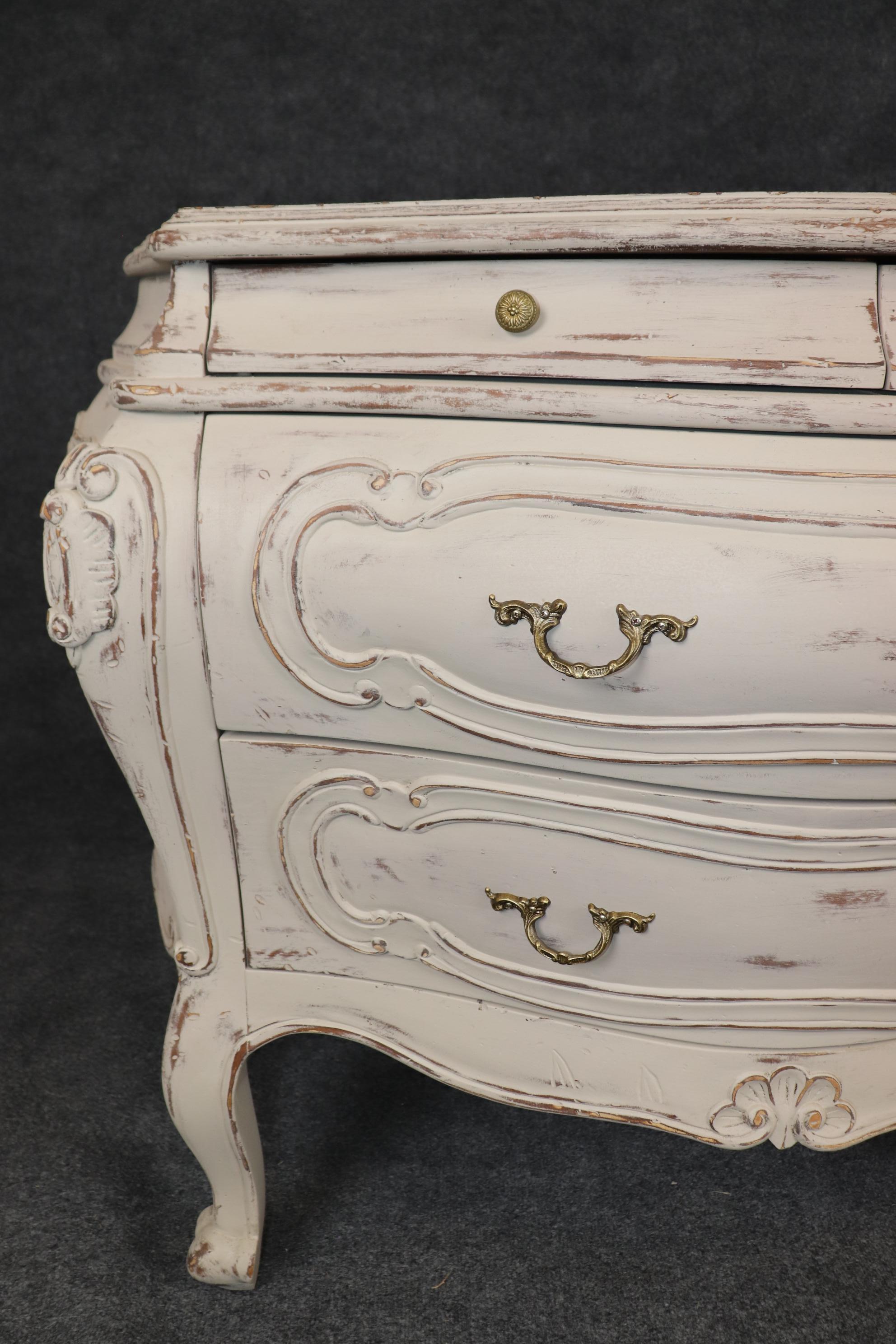 Superb Pair Cottage Chic Paint Decorated Soft White Swedish Gustavian Commodes For Sale 6