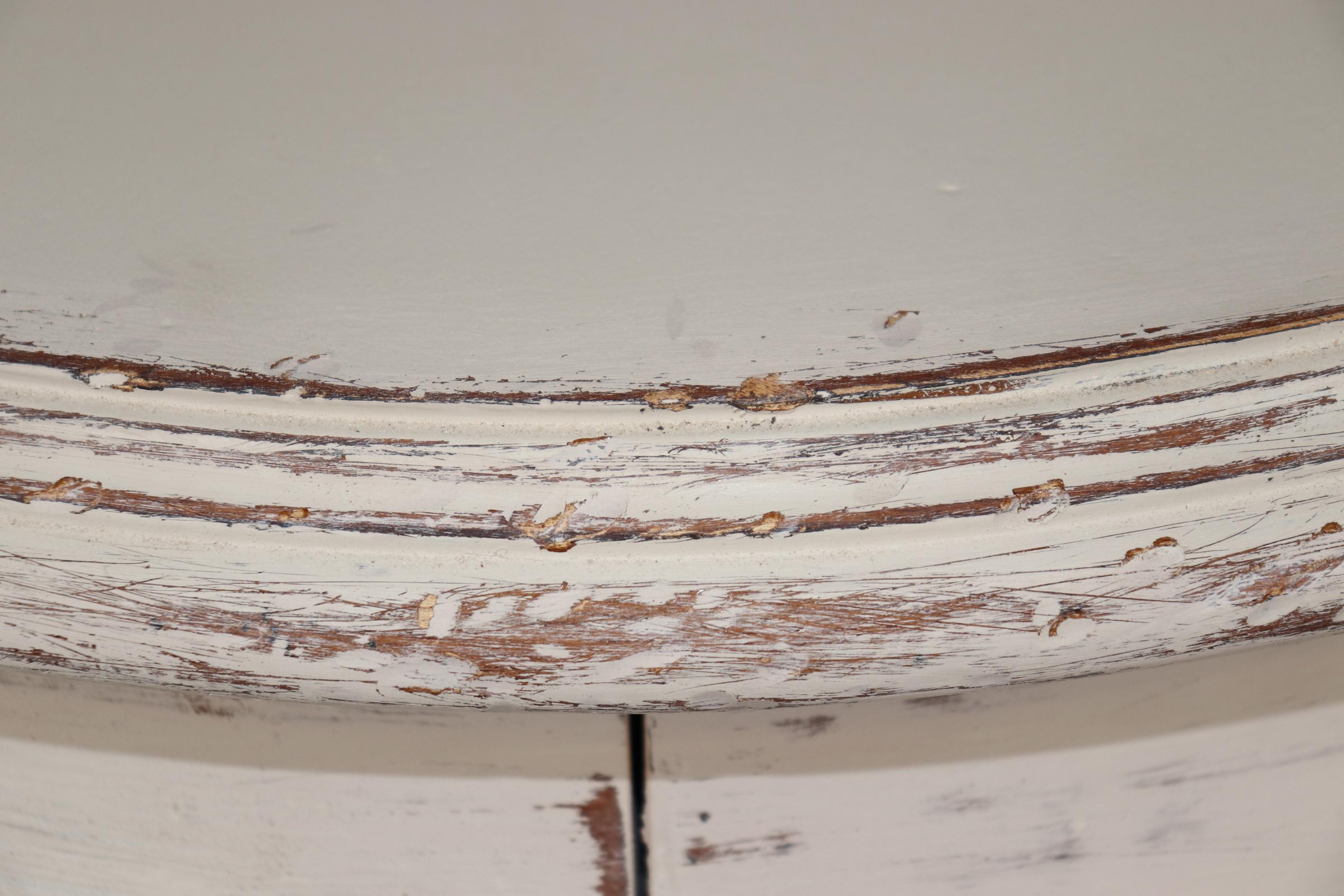 Superb Pair Cottage Chic Paint Decorated Soft White Swedish Gustavian Commodes For Sale 7