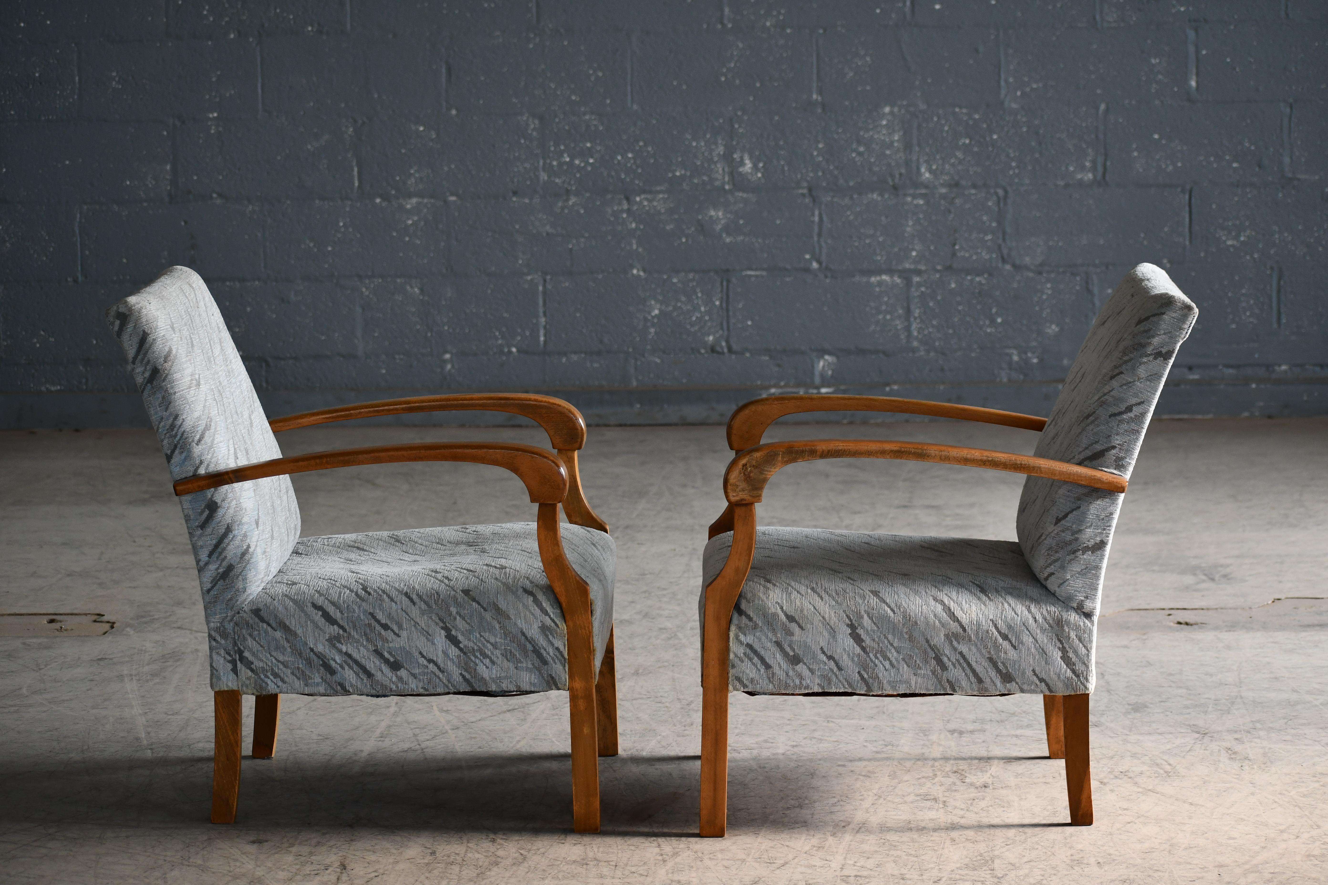 Superb pair of Danish late Art Deco Lounge Chairs with Birch Armrests  1930s  In Good Condition For Sale In Bridgeport, CT