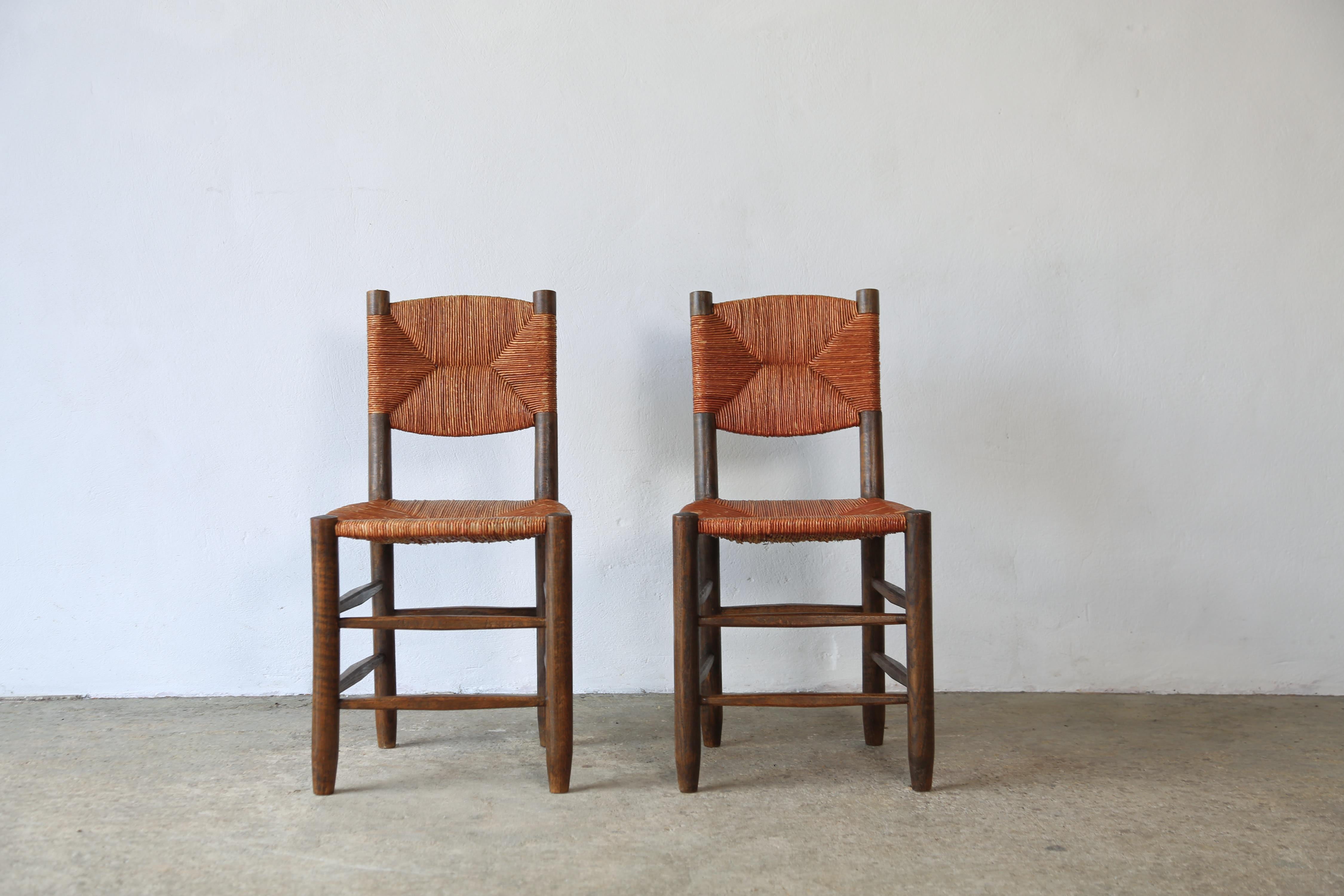 Mid-Century Modern Superbe paire de chaises Charlotte Perriand modèle 19 Bauche, France, années 1950 en vente