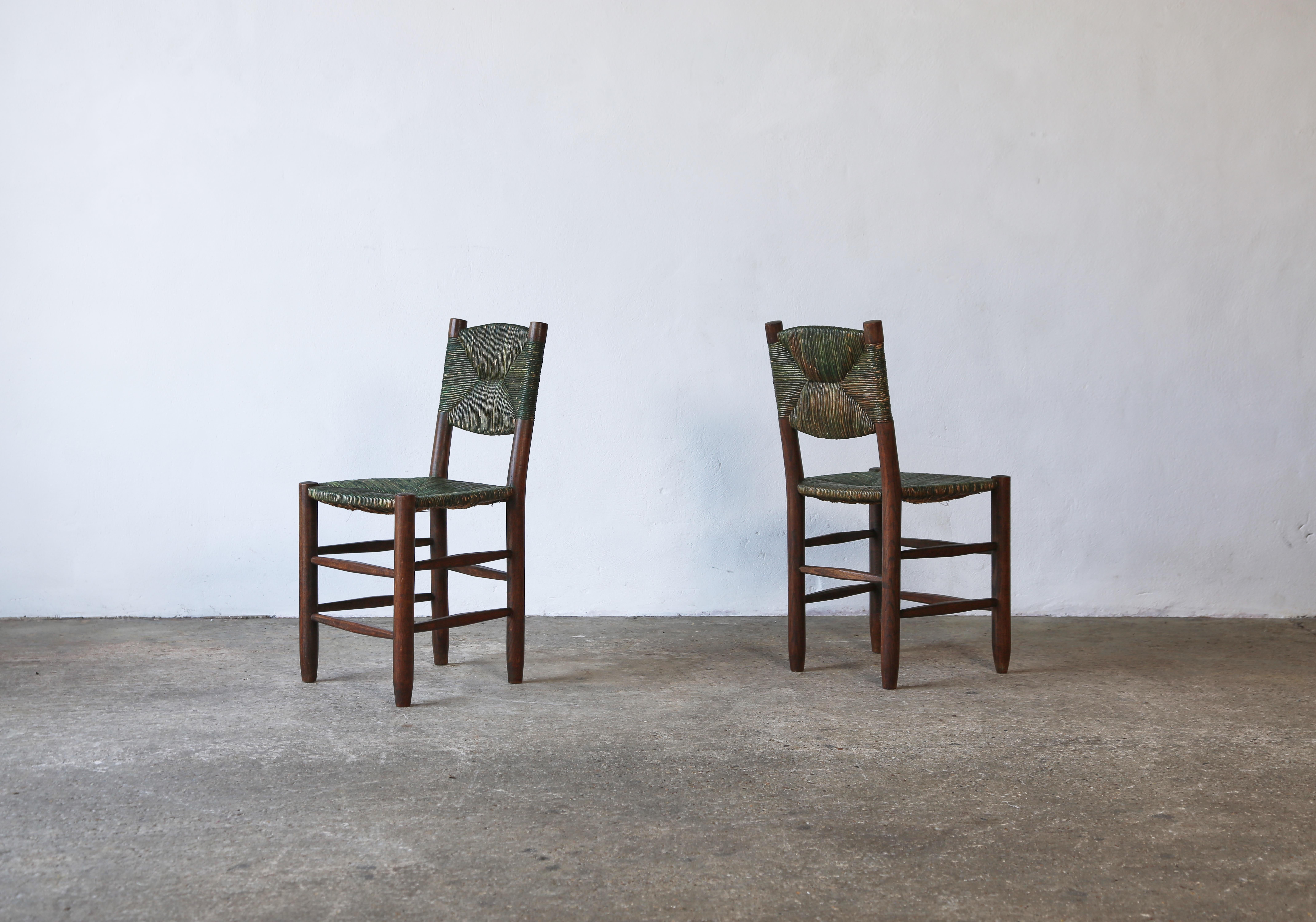 Superb Pair of Early Charlotte Perriand Model 19 Bauche Chairs, France, 1950s In Good Condition For Sale In LEWES, GB