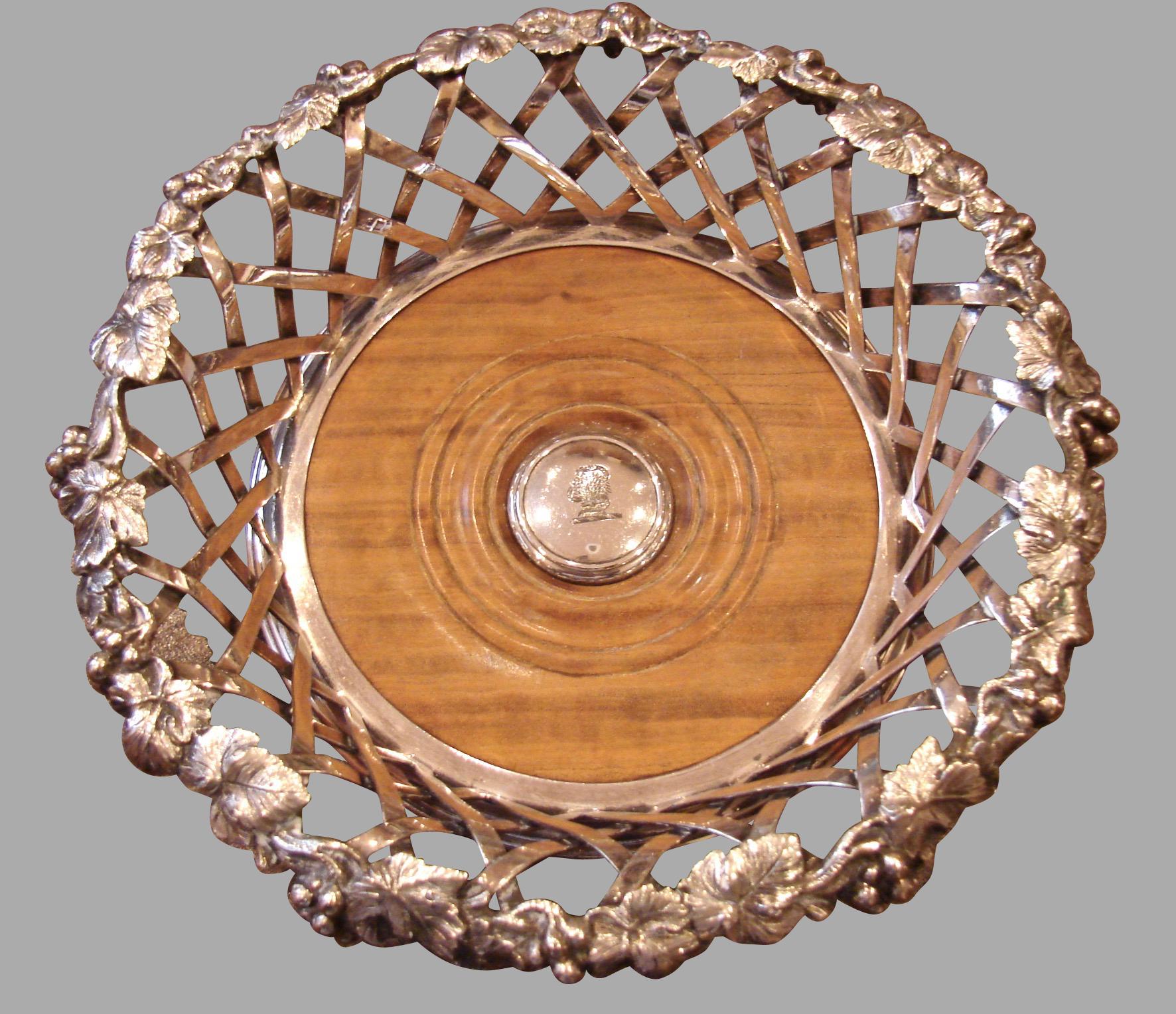 Victorian Superb Pair of Elkington & Company Silverplate and Walnut Decanter Coasters