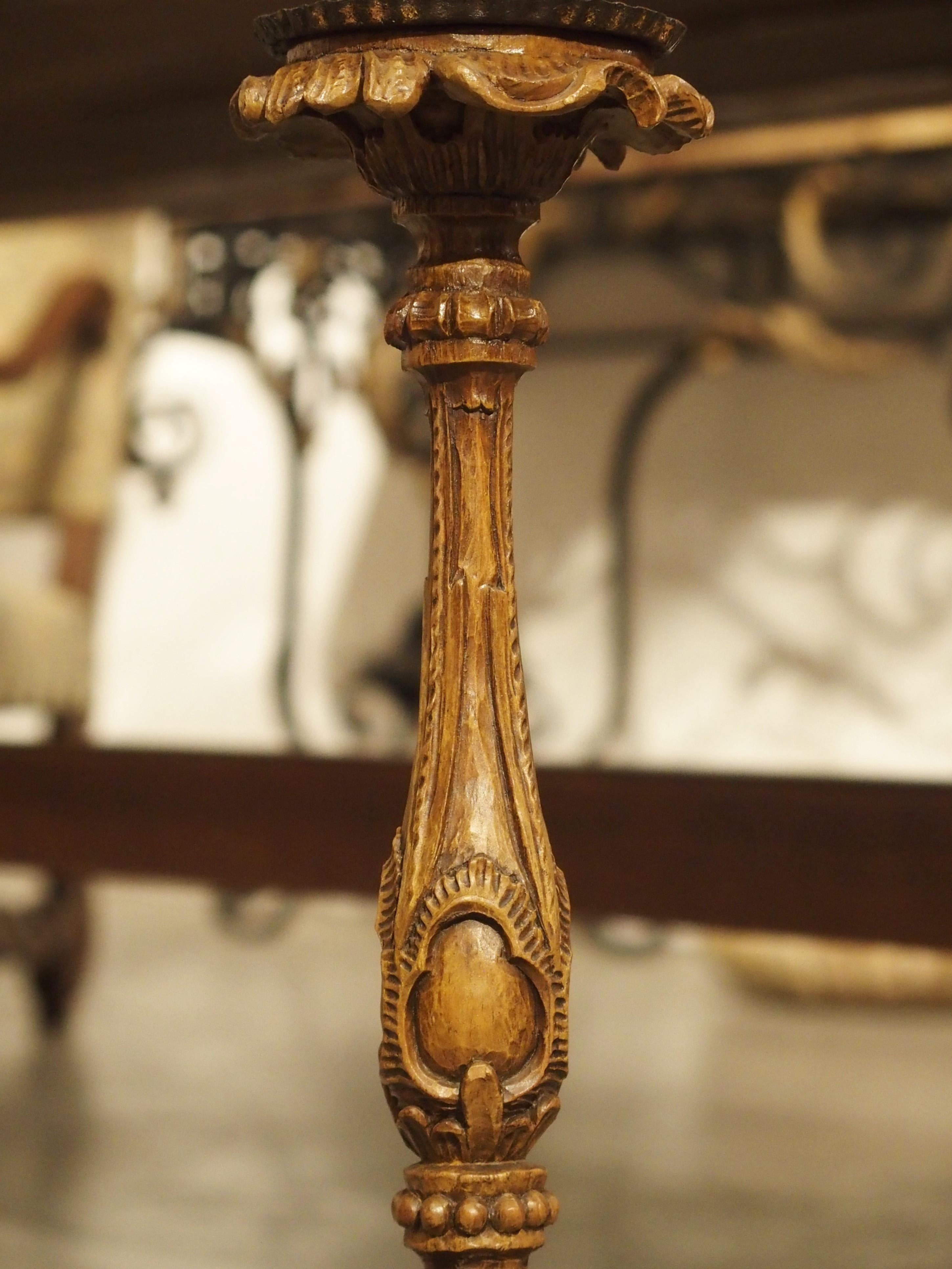Superb Pair of Finely Carved 18th Century French Candlesticks 1