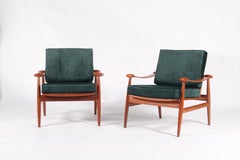 Hervorragendes Paar Spatenstühle in dänischer Erstausgabe von Finn Juhl