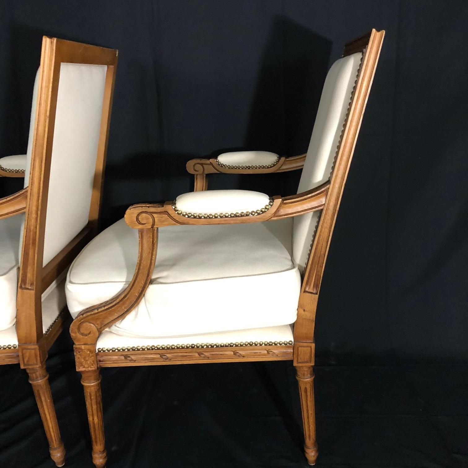 Superb Pair of Italian Carved Walnut Armchairs Bergeres with New Upholstery 4