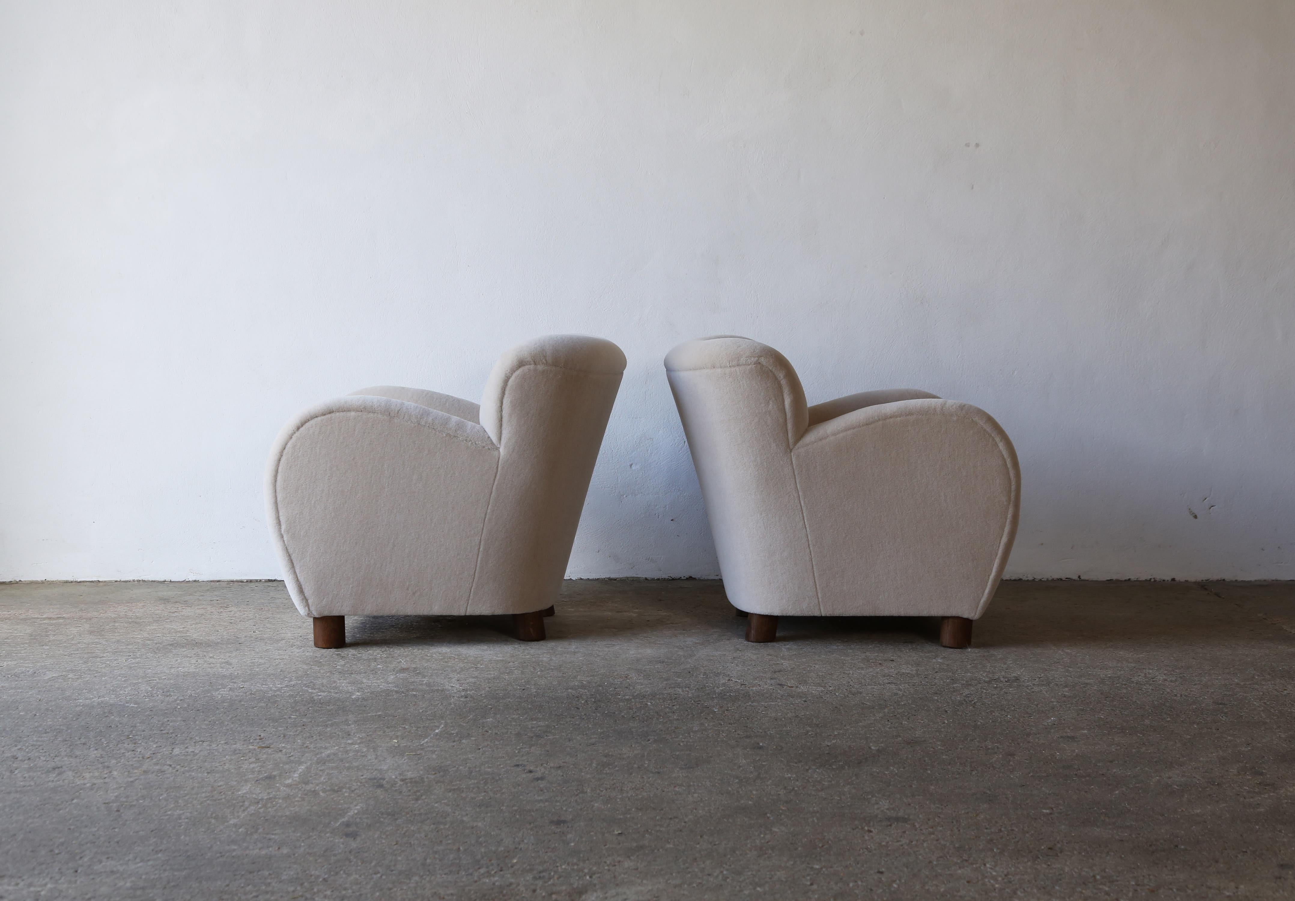 Scandinavian Modern Superb Pair of Lounge Chairs, Newly Upholstered in Pure Alpaca