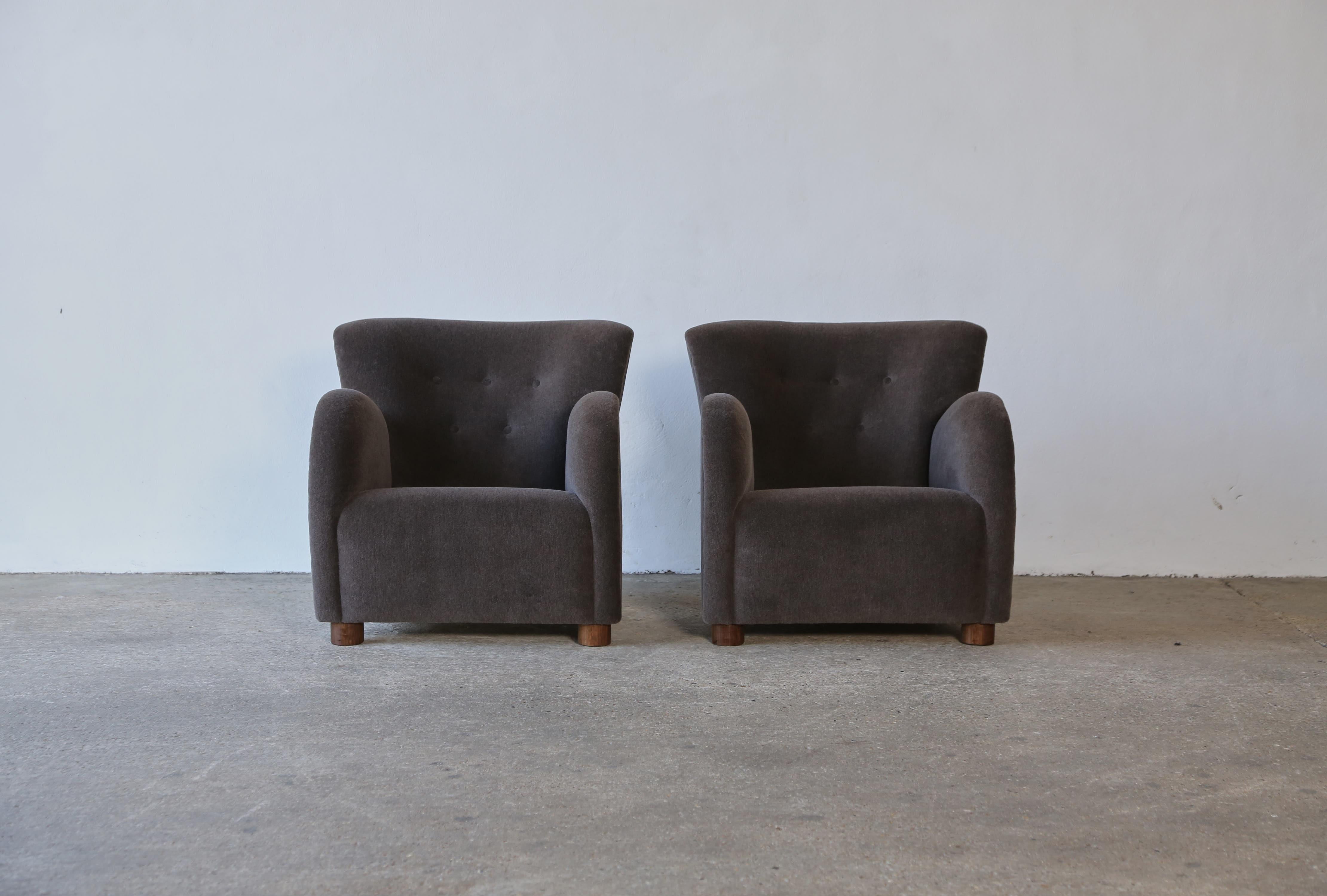 Scandinavian Modern Superb Pair of Lounge Chairs, Upholstered in Pure Alpaca