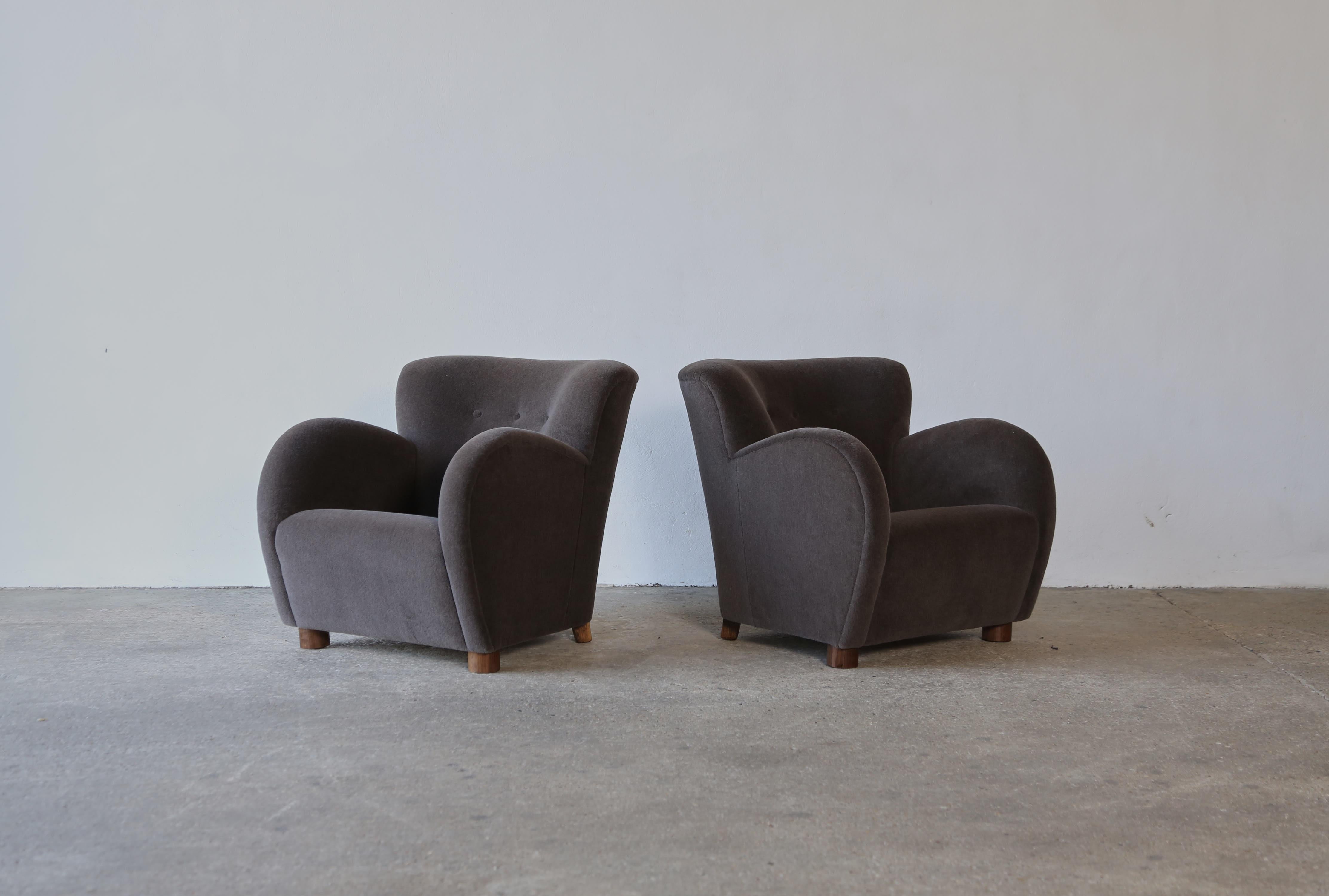 British Superb Pair of Lounge Chairs, Upholstered in Pure Alpaca