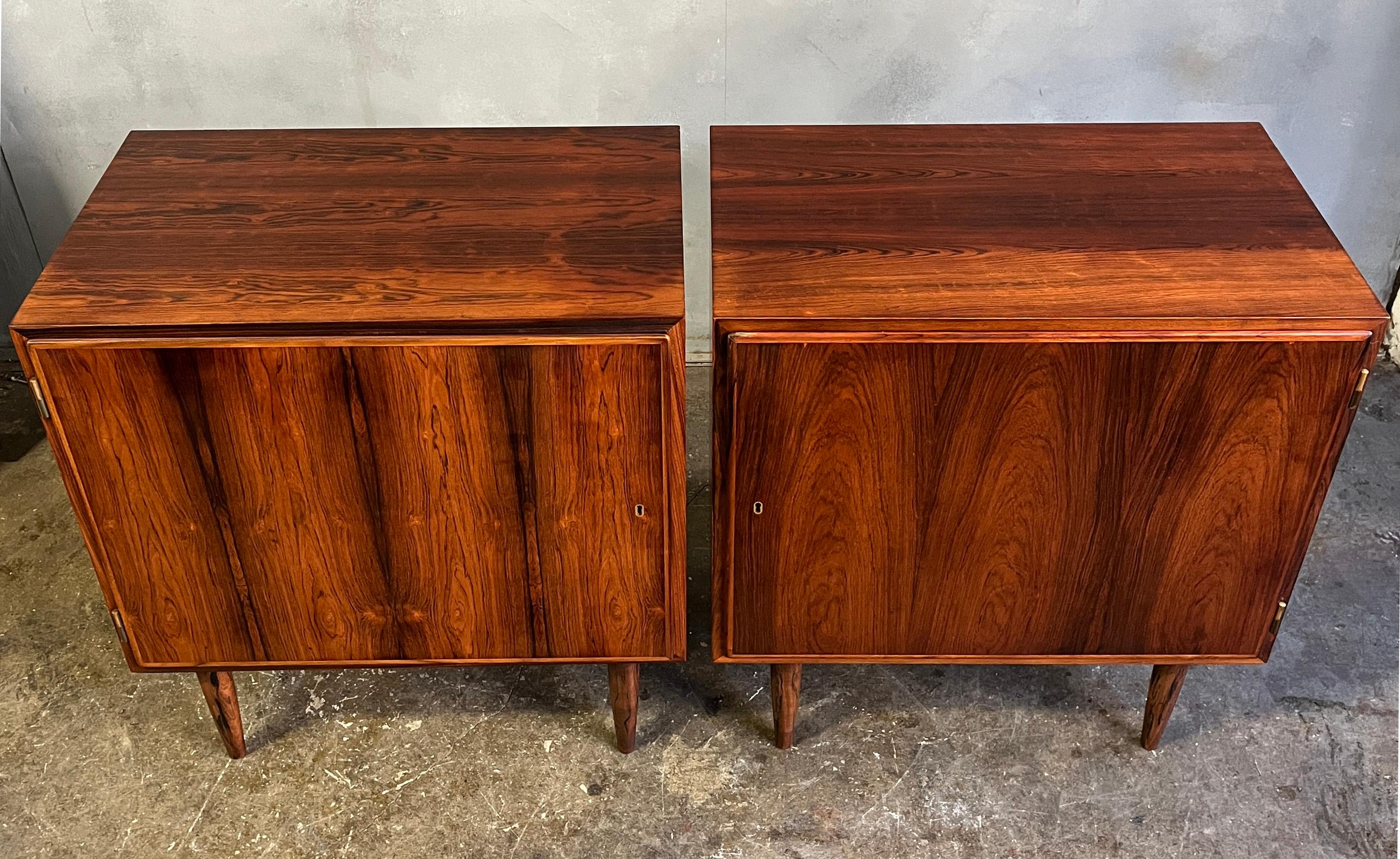 Danish Superb Pair of Midcentury Cabinets in Rosewood  For Sale