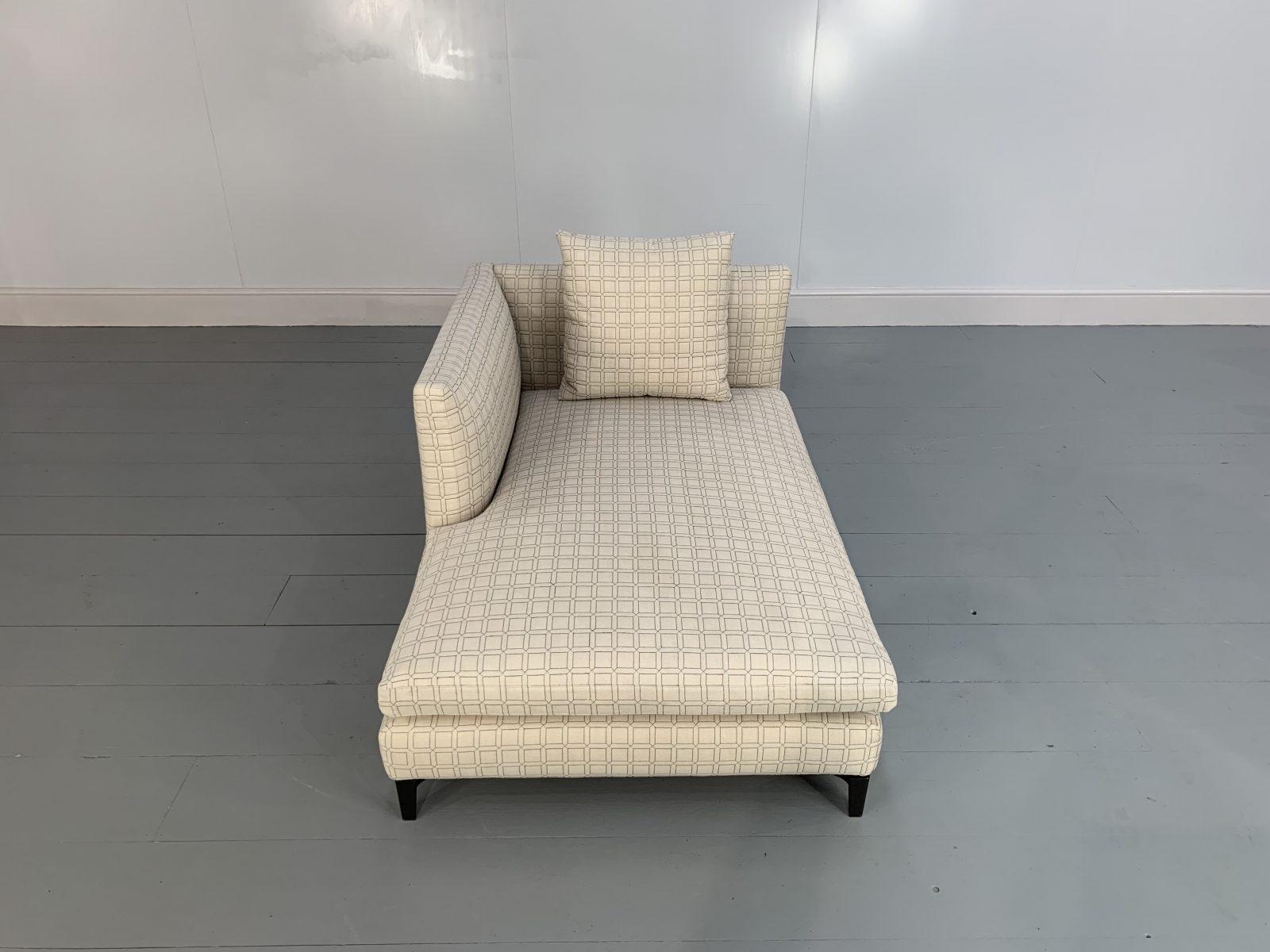 Superbe paire de chaises longues Minotti Andersen en tissu de lin géométrique en vente 1