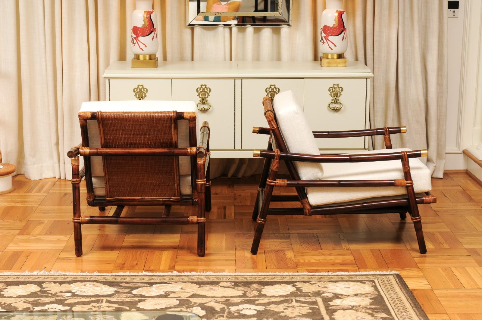 Superbe paire de fauteuils de salon en rotin, canne et laiton de John Wisner pour Ficks Reed en vente 2