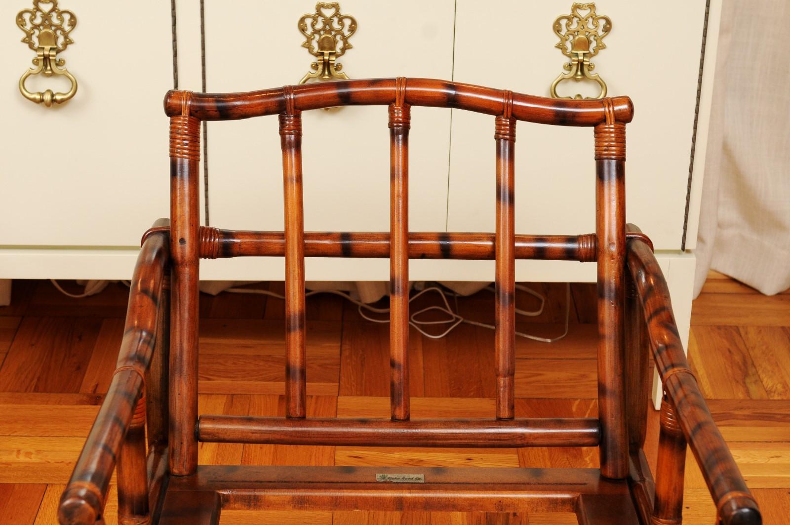 Superbe paire de fauteuils pagodes façon écailles de John Wisner pour Ficks Reed en vente 8