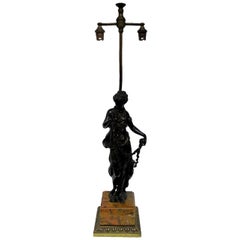 Ancienne figurine féminine classique Grand Tour française patinée en bronze et marbre de Sienne