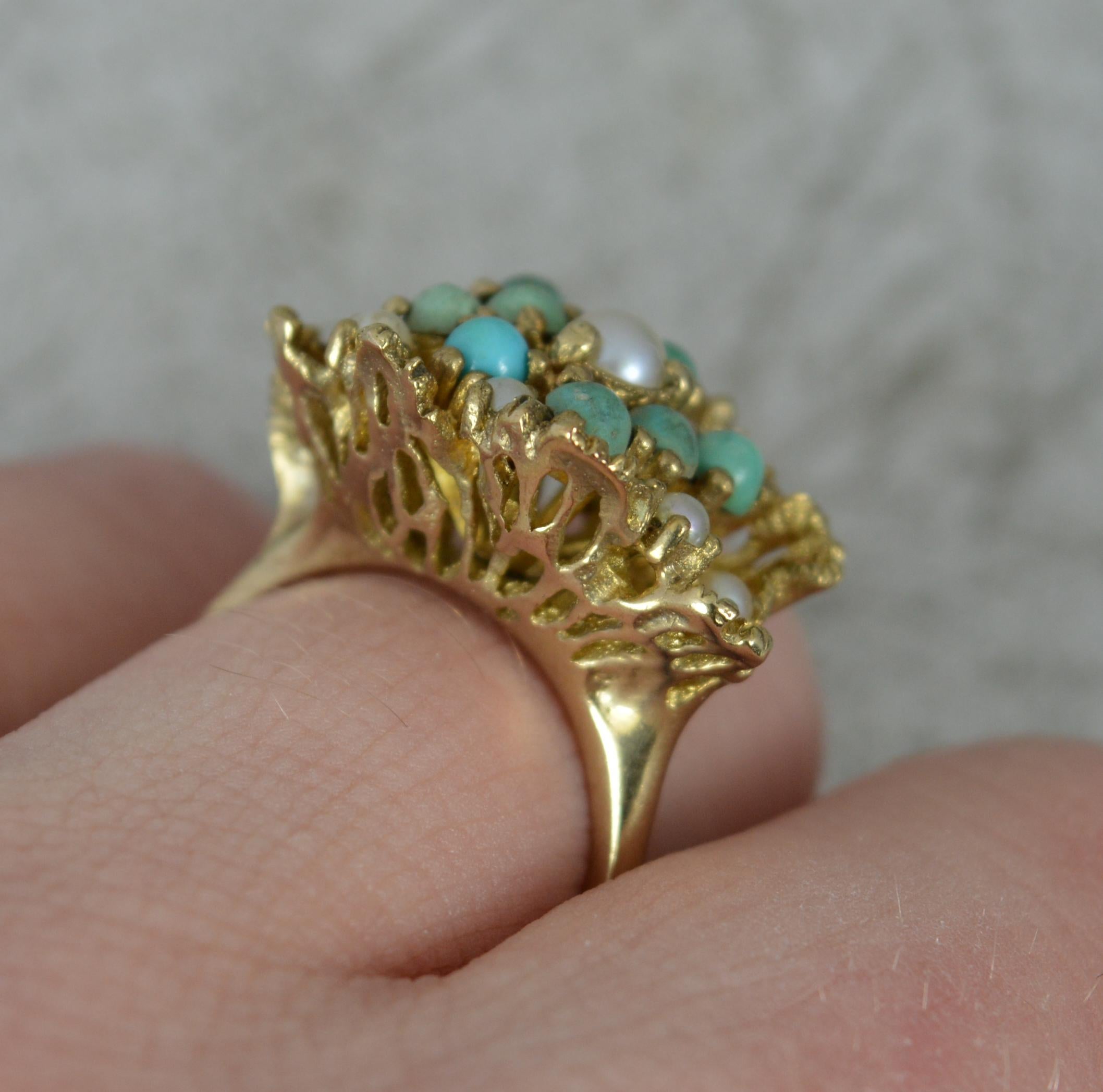 Round Cut Superb Pearl and Turquoise 9 Carat Gold Retro Statement Ring For Sale