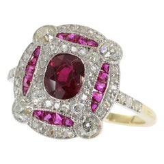 Antique Superb Platinum and Gold Art Deco Ring with Diamonds and Rubies