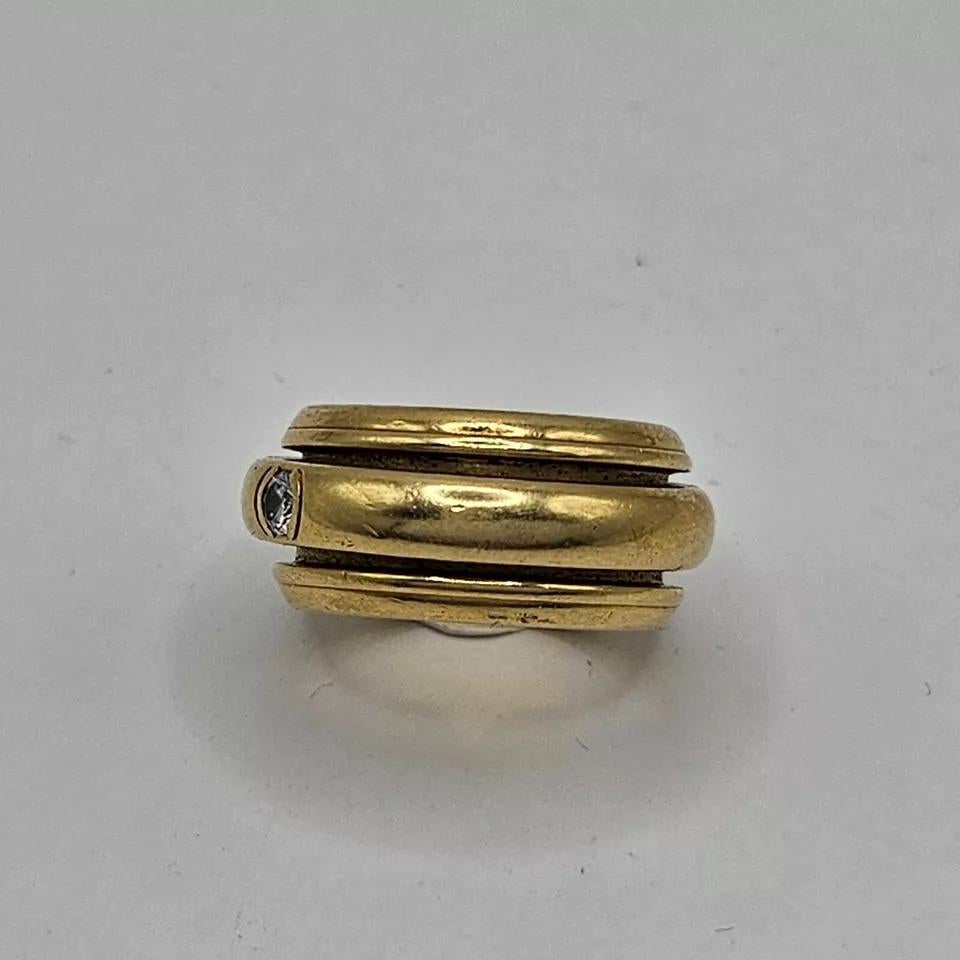 Superb Quality 18k Yellow Gold Piaget Diamond Possession Ring in 18ct Gold For Sale 2