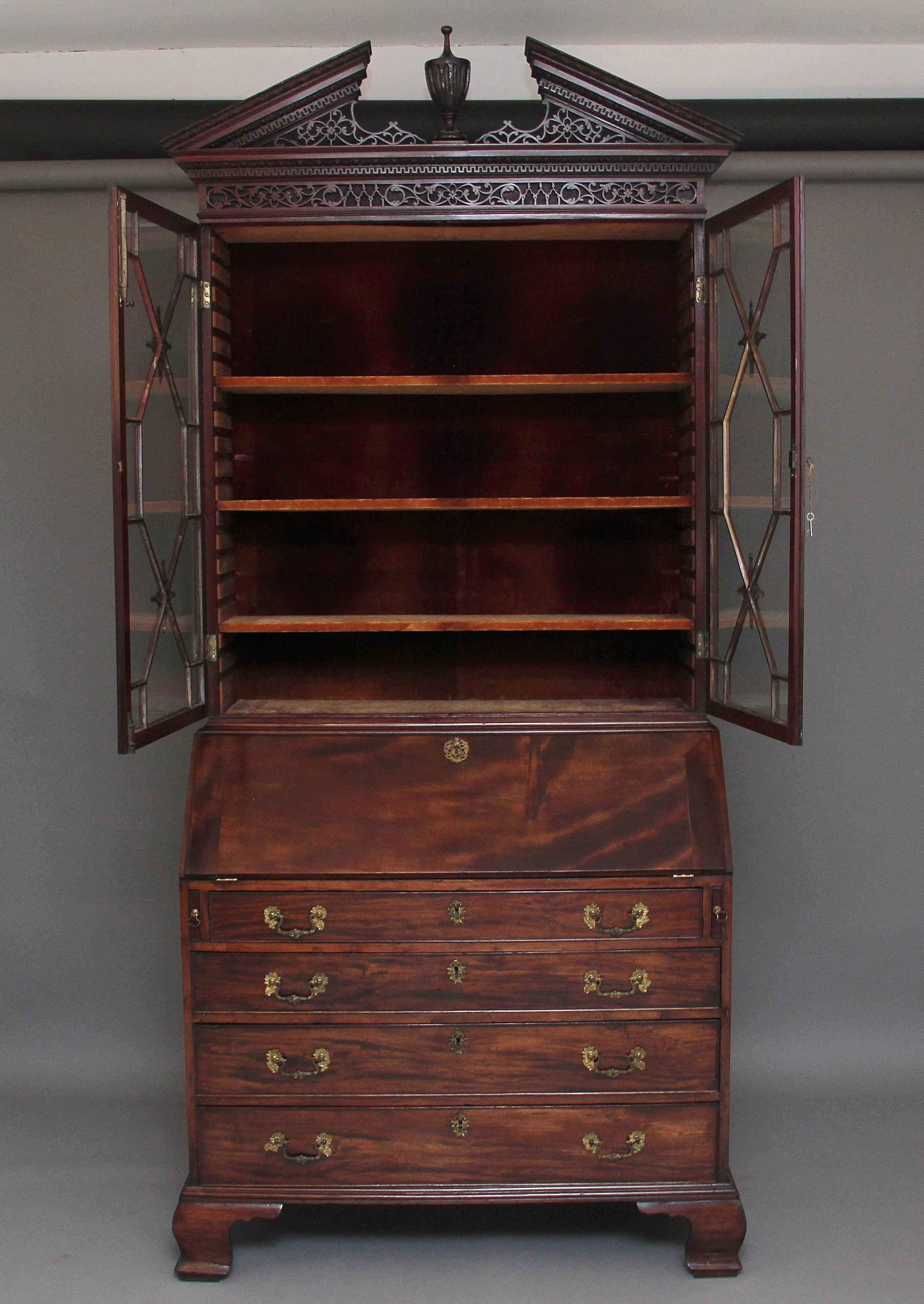 Georgian Superb Quality 18th Century Mahogany Bureau Bookcase
