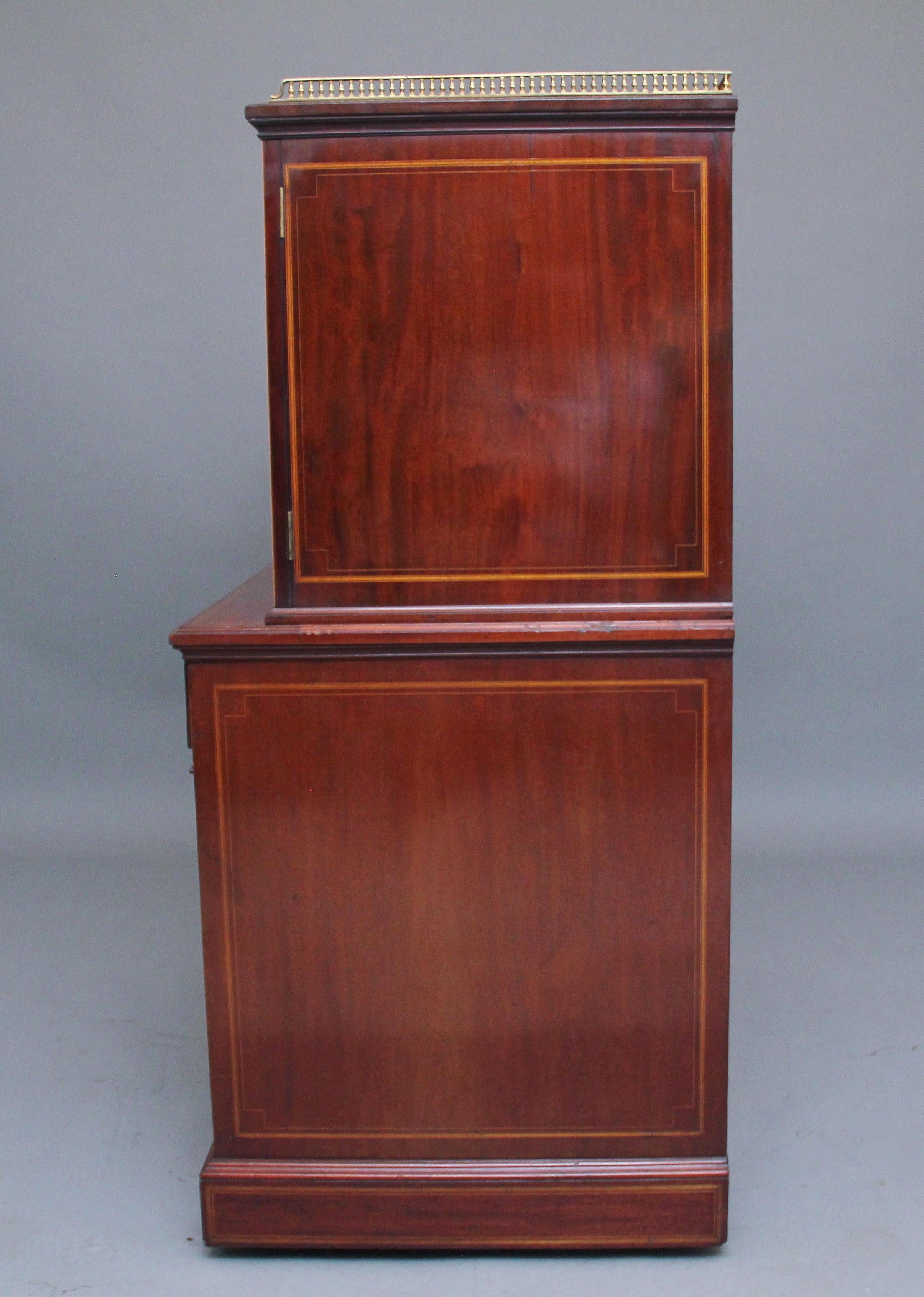 Superb Quality 19th Century Mahogany Secretaire Desk Cabinet In Good Condition For Sale In Martlesham, GB
