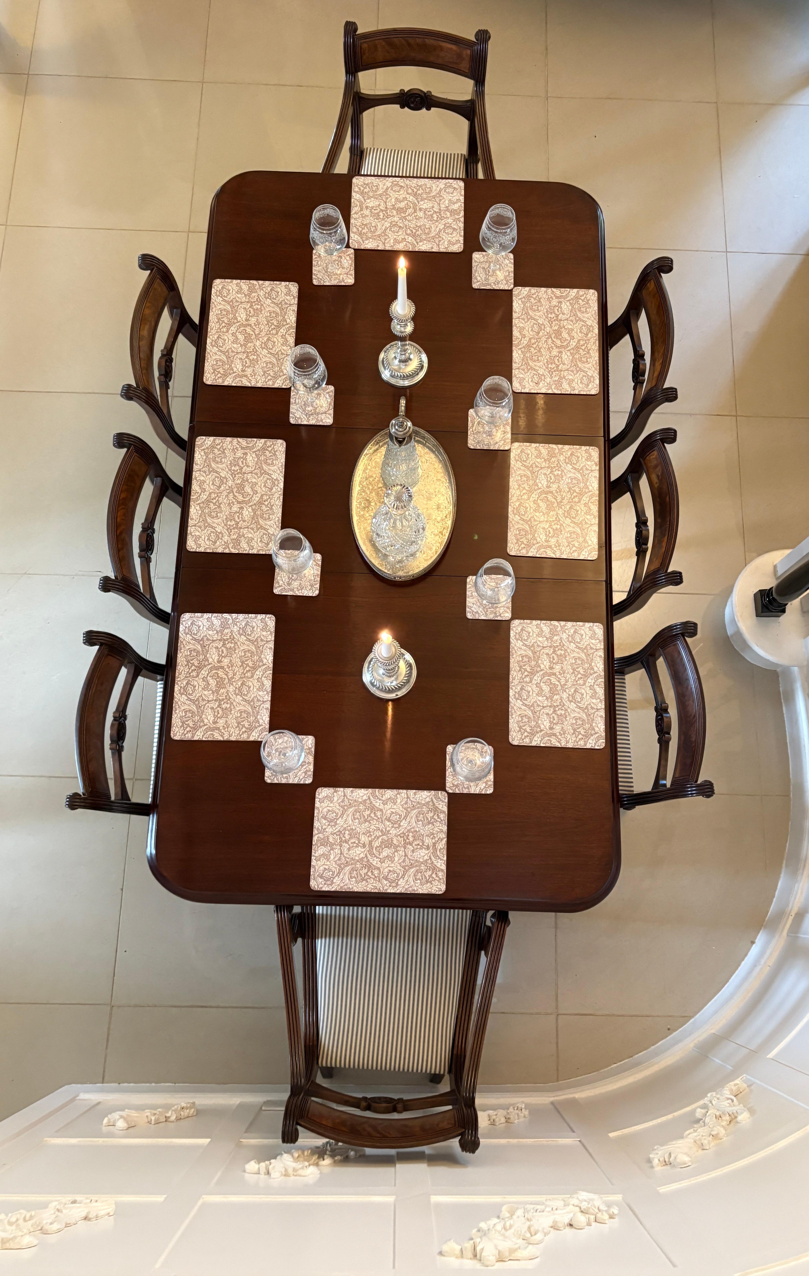 Other Superb Quality 8 Seater Antique Figured Mahogany Extending Dining Table For Sale