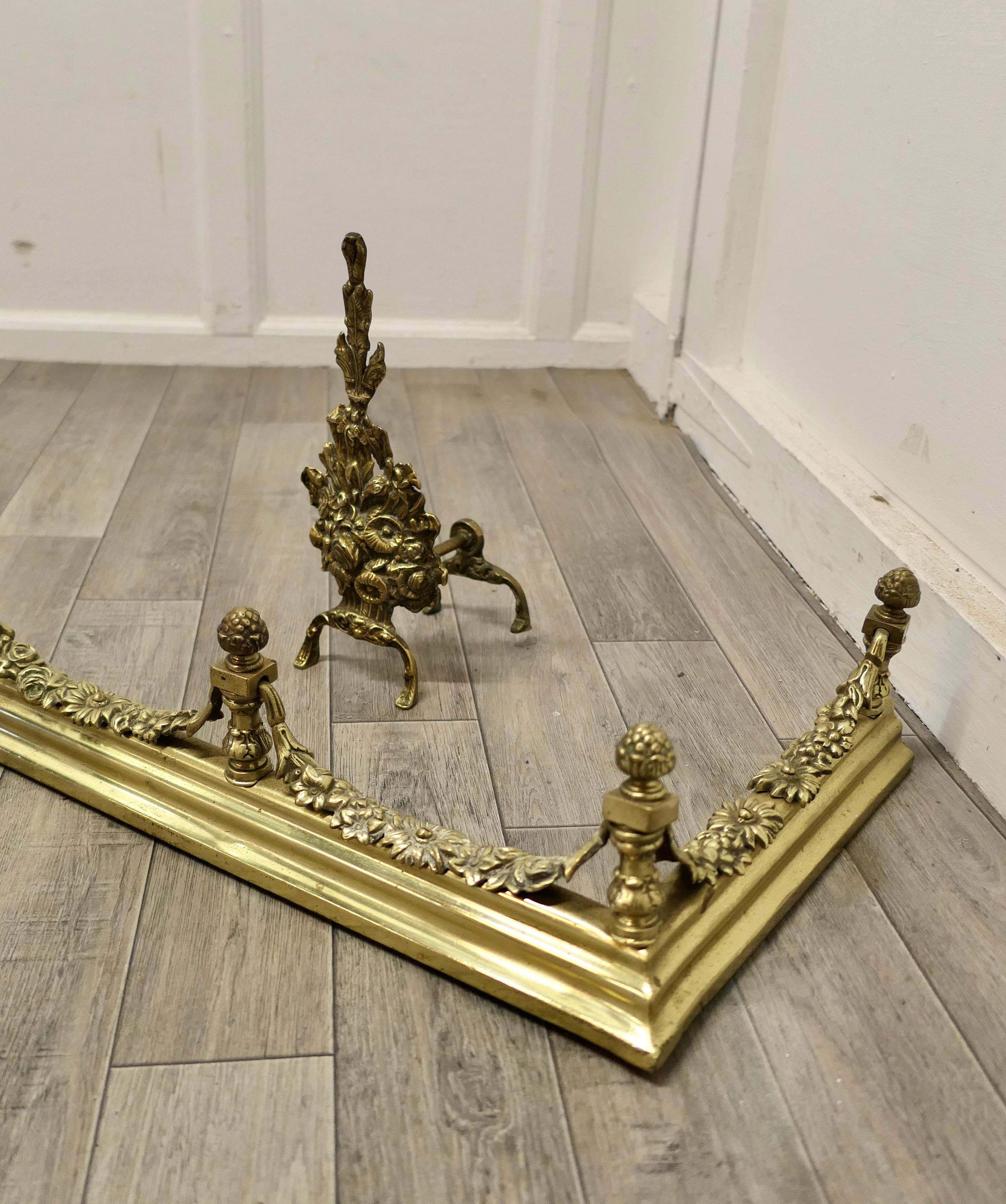 Baroque Revival Superb Quality and Design 19th Century Heavy Brass Fender with Andirons For Sale