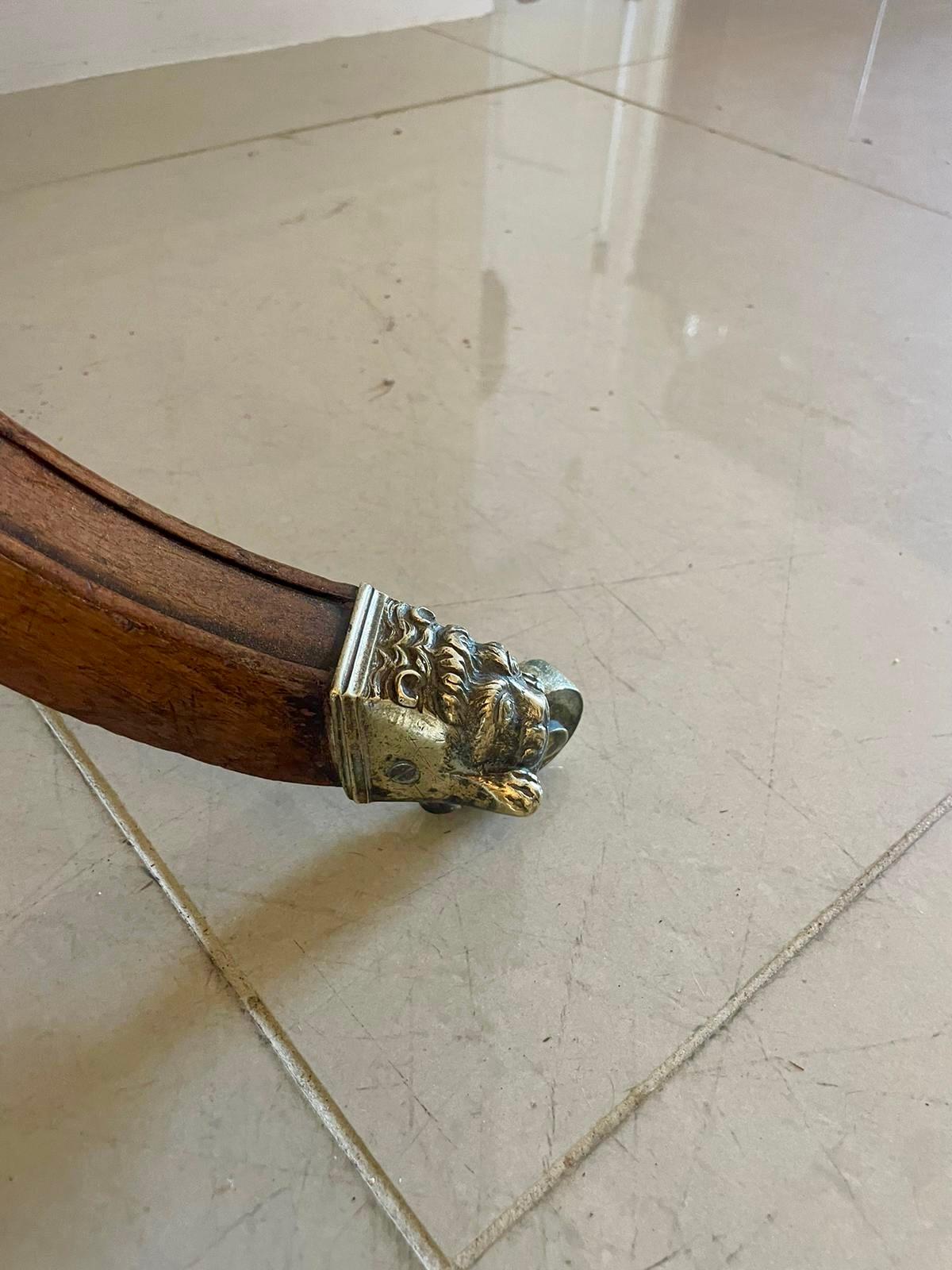 Superbe table à thé/console en acajou figuré de style Régence du 19e siècle, ancienne qualité en vente 4