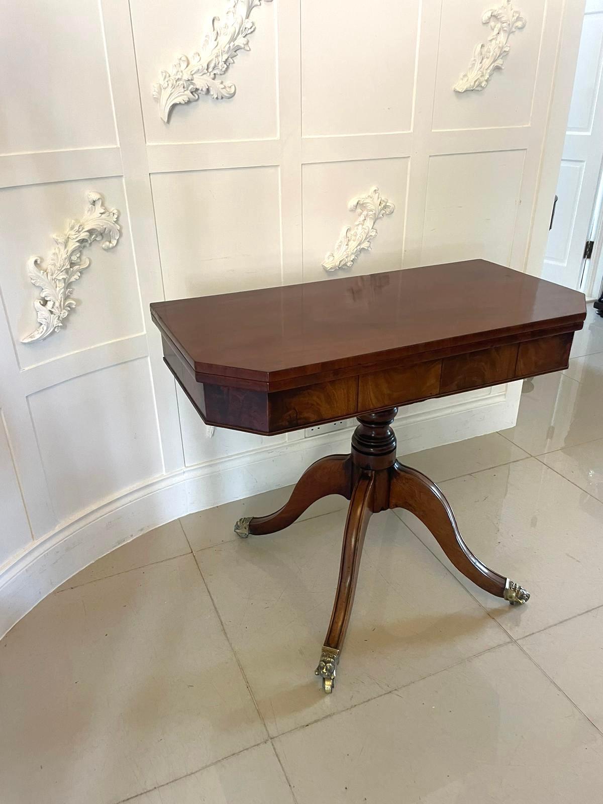 Superbe table à thé/console en acajou figuré de style Régence du 19e siècle, ancienne qualité en vente 6