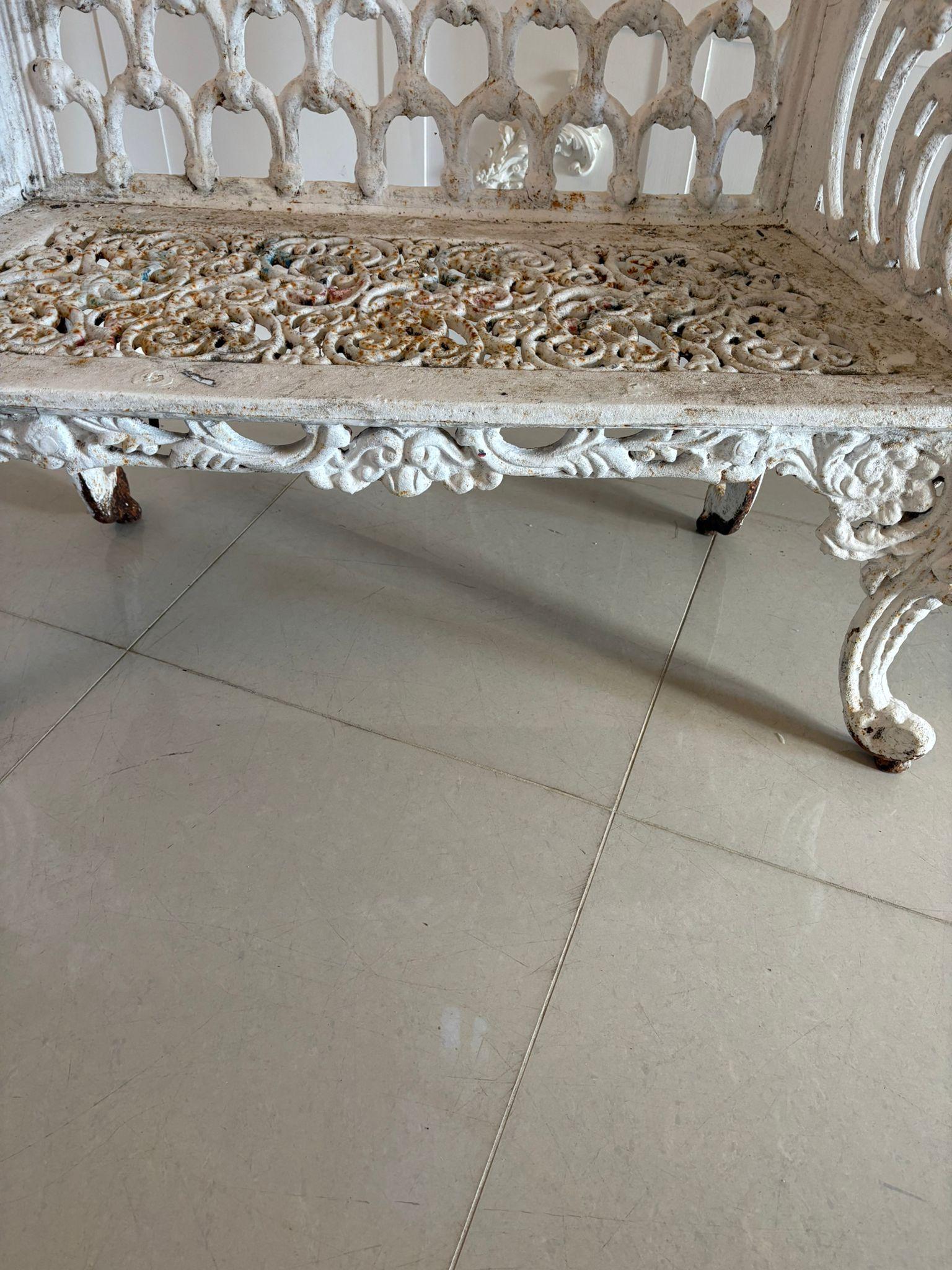 English Superb Quality Antique Early Victorian Ornate Cast Iron Garden Seat For Sale