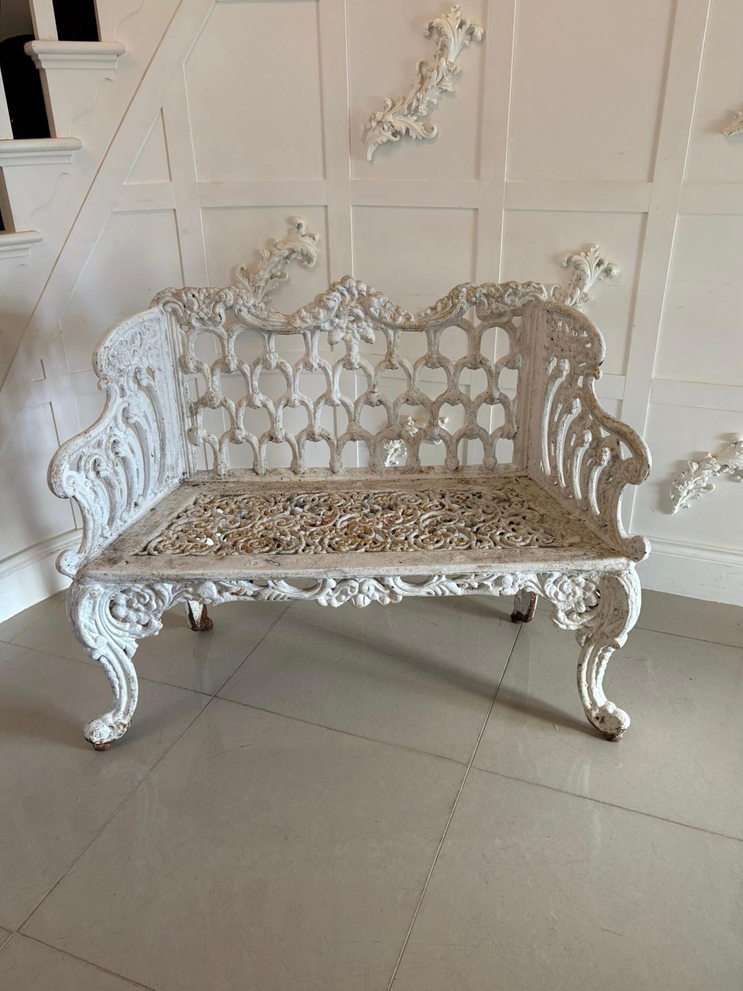 Superb Quality Antique Early Victorian Ornate Cast Iron Garden Seat For Sale 4