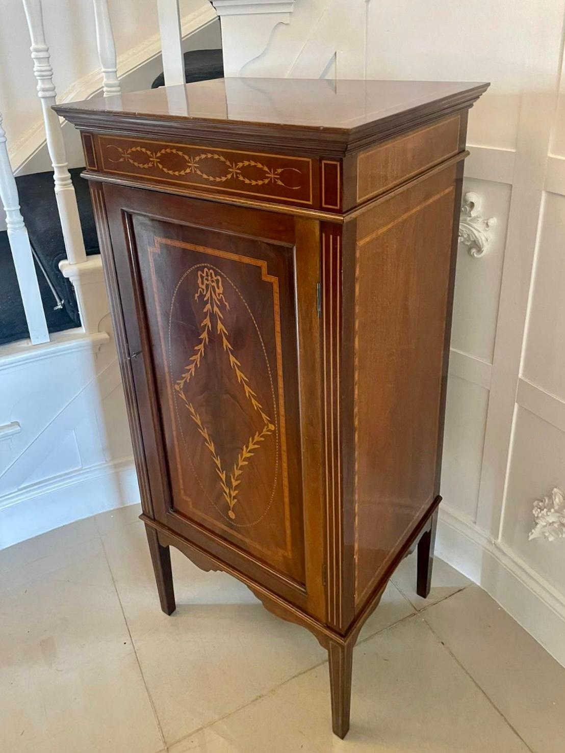 English Superb Quality Antique Edwardian Mahogany Inlaid Side Cabinet 