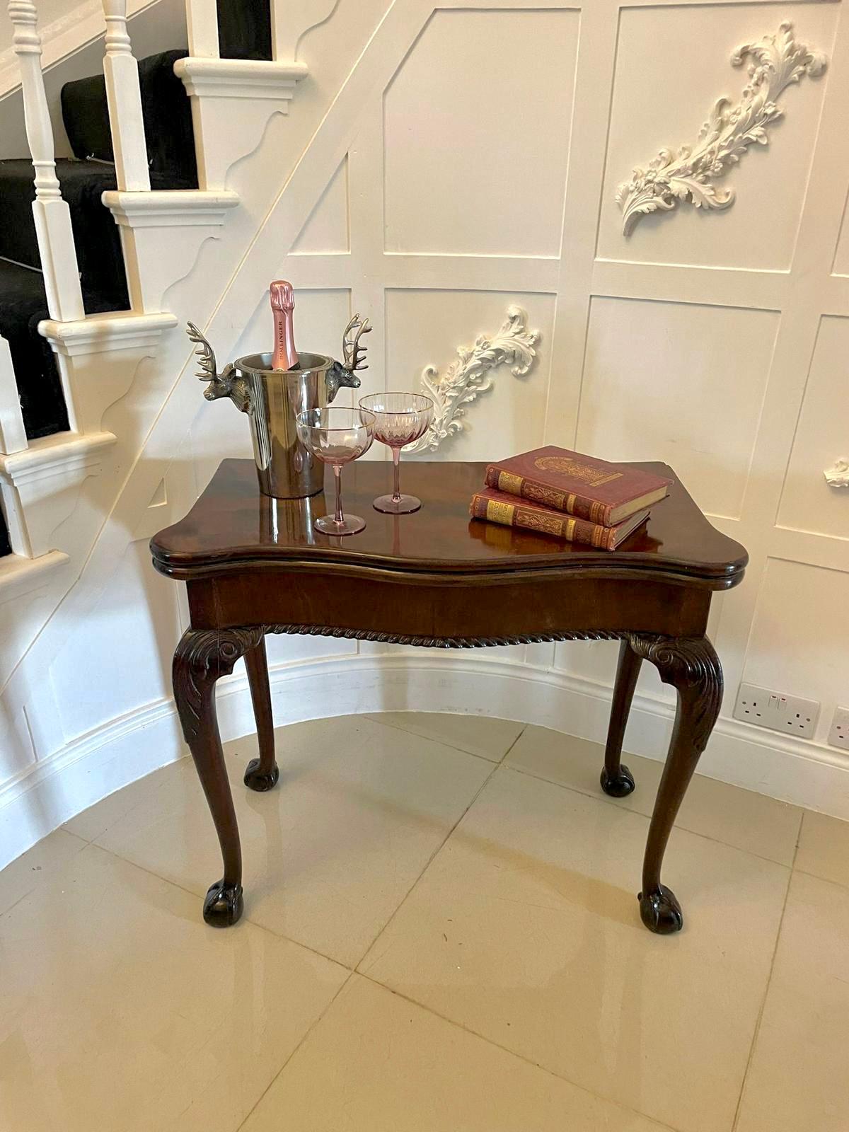 Superb Quality Antique George III Irish Carved Mahogany Card/Side Table  In Good Condition For Sale In Suffolk, GB