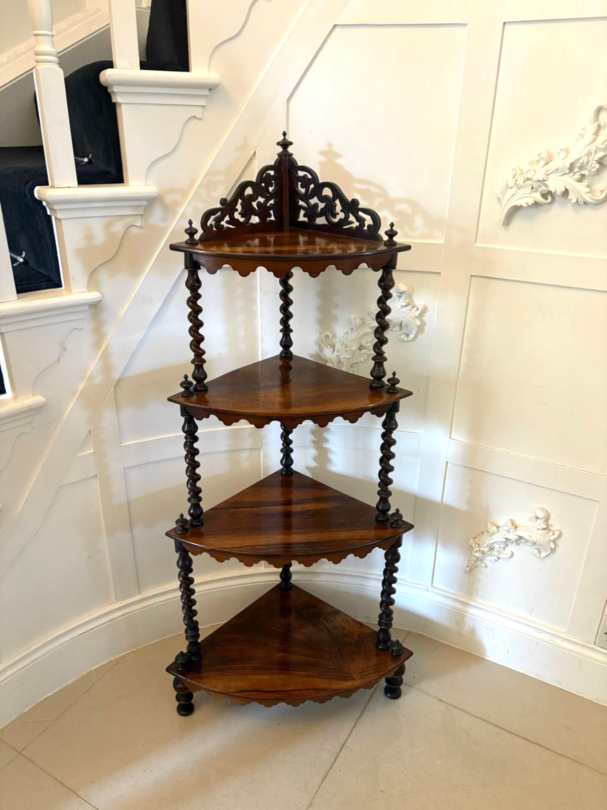Hervorragende Qualität antiken viktorianischen 4 Tier Rosenholz Ecke Whatnot im Angebot 3