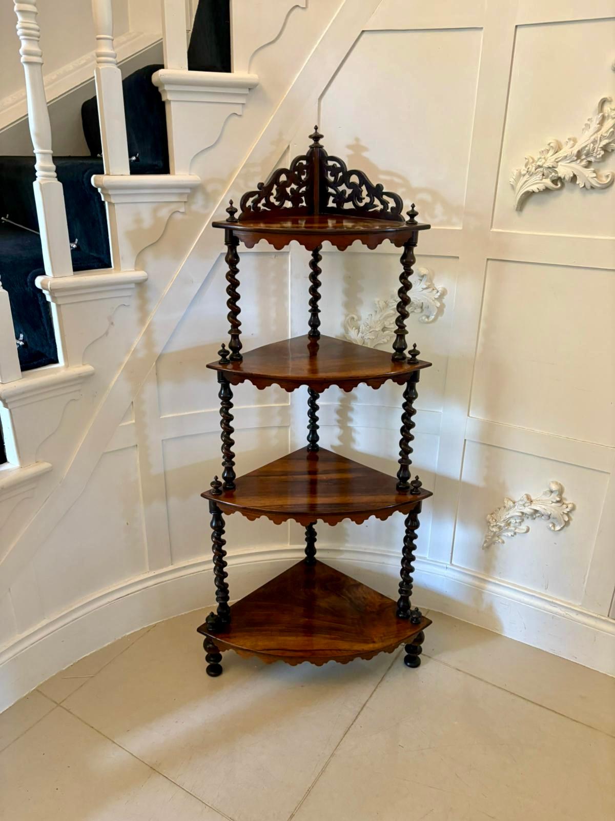 Hervorragende Qualität antiken viktorianischen 4 Tier Rosenholz Ecke Whatnot im Angebot 4