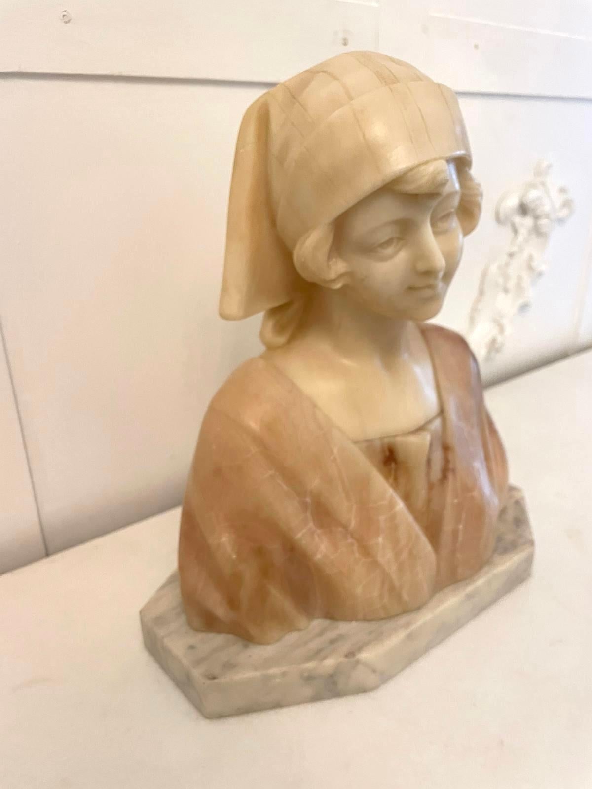Vittoriano Busto di alabastro antico vittoriano di qualità eccellente in vendita