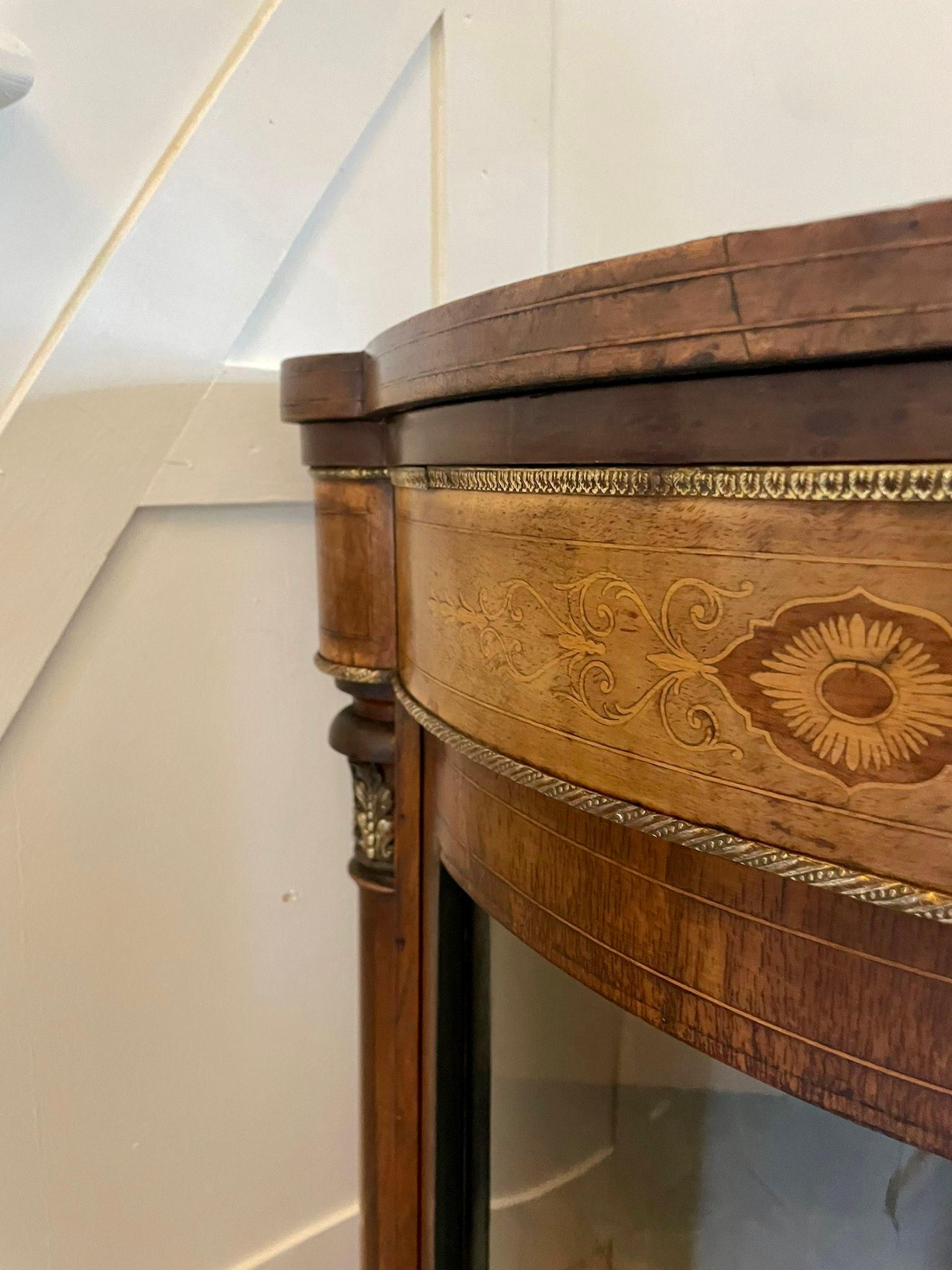 Credenza/Escritorio Victoriano Antiguo con Incrustaciones de Nogal de Magnífica Calidad en venta 5