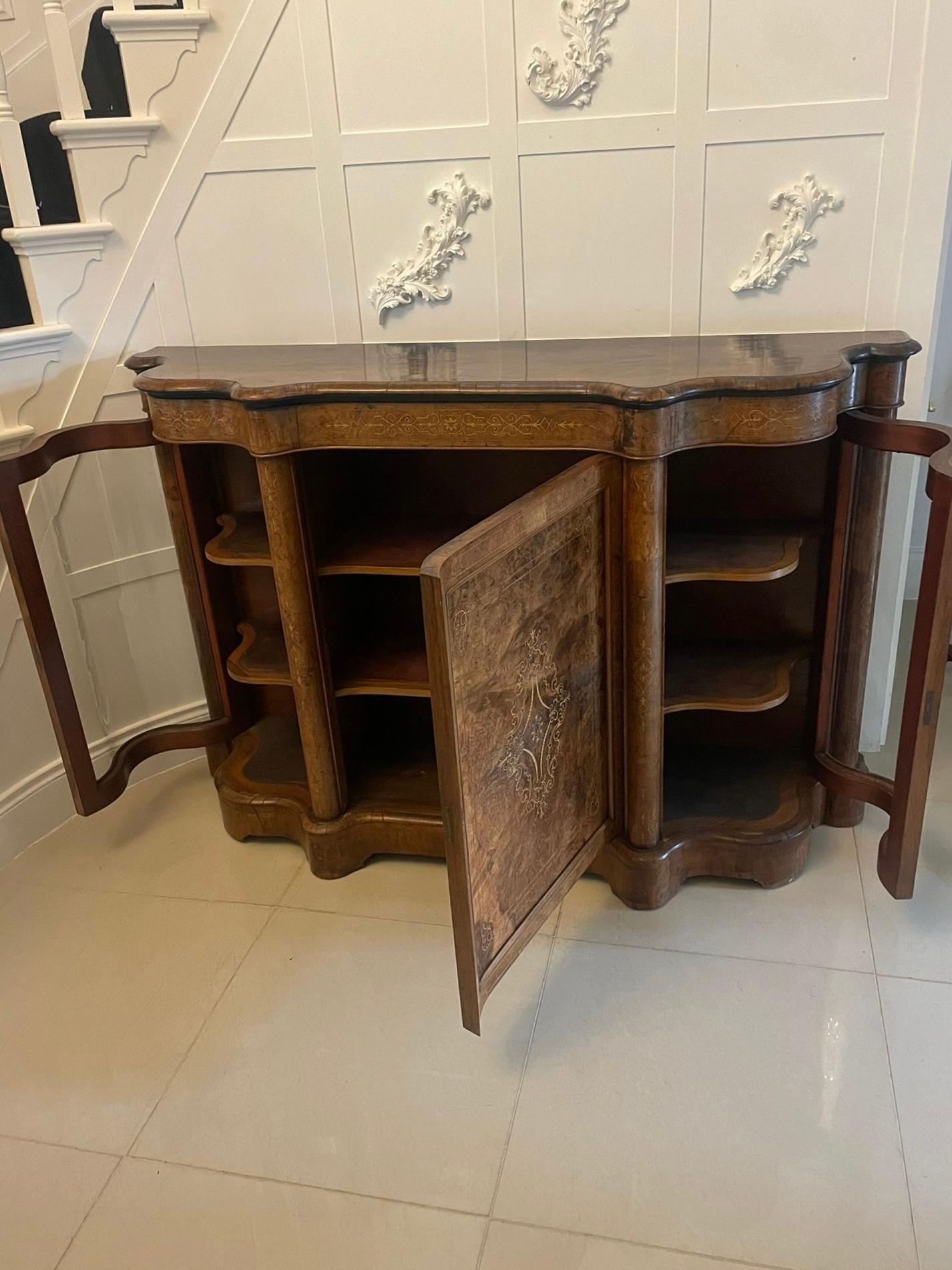 Credenza/Escritorio Victoriano Antiguo con Incrustaciones de Nogal de Magnífica Calidad en venta 6