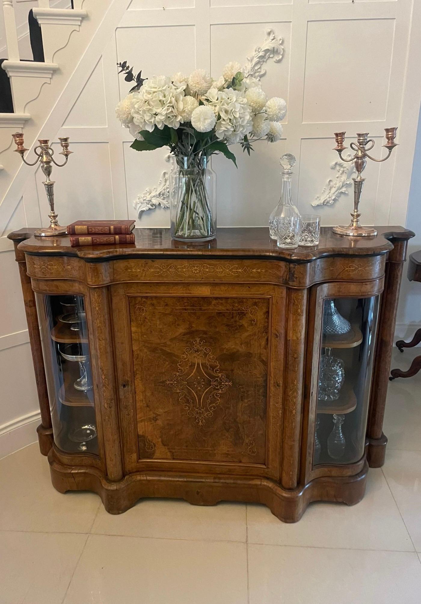 Credenza/Escritorio Victoriano Antiguo con Incrustaciones de Nogal de Magnífica Calidad en venta 9