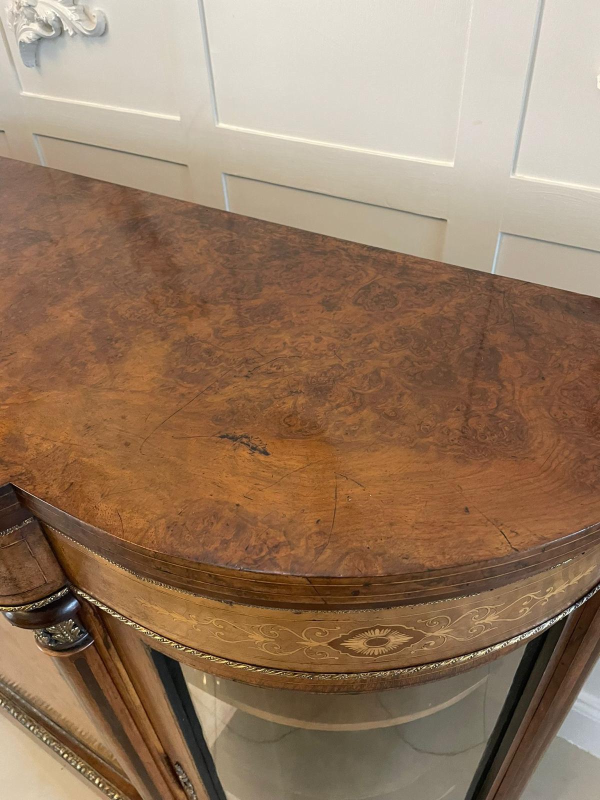 Credenza/Escritorio Victoriano Antiguo con Incrustaciones de Nogal de Magnífica Calidad Inglés en venta
