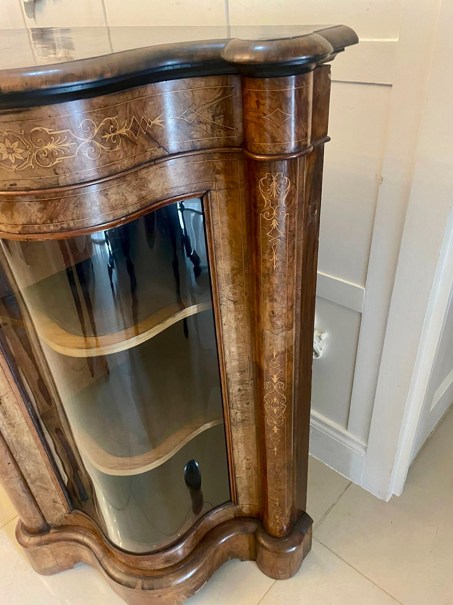 Credenza/Escritorio Victoriano Antiguo con Incrustaciones de Nogal de Magnífica Calidad Incrustación en venta