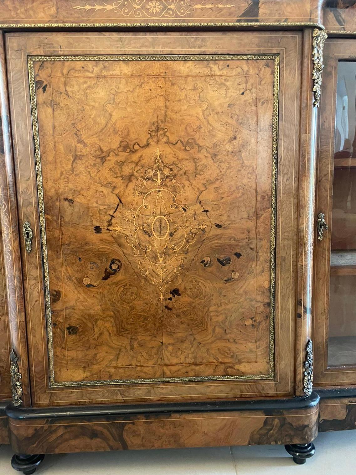 Superb Quality Antique Victorian Burr Walnut Inlaid Credenza/Sideboard In Good Condition In Suffolk, GB