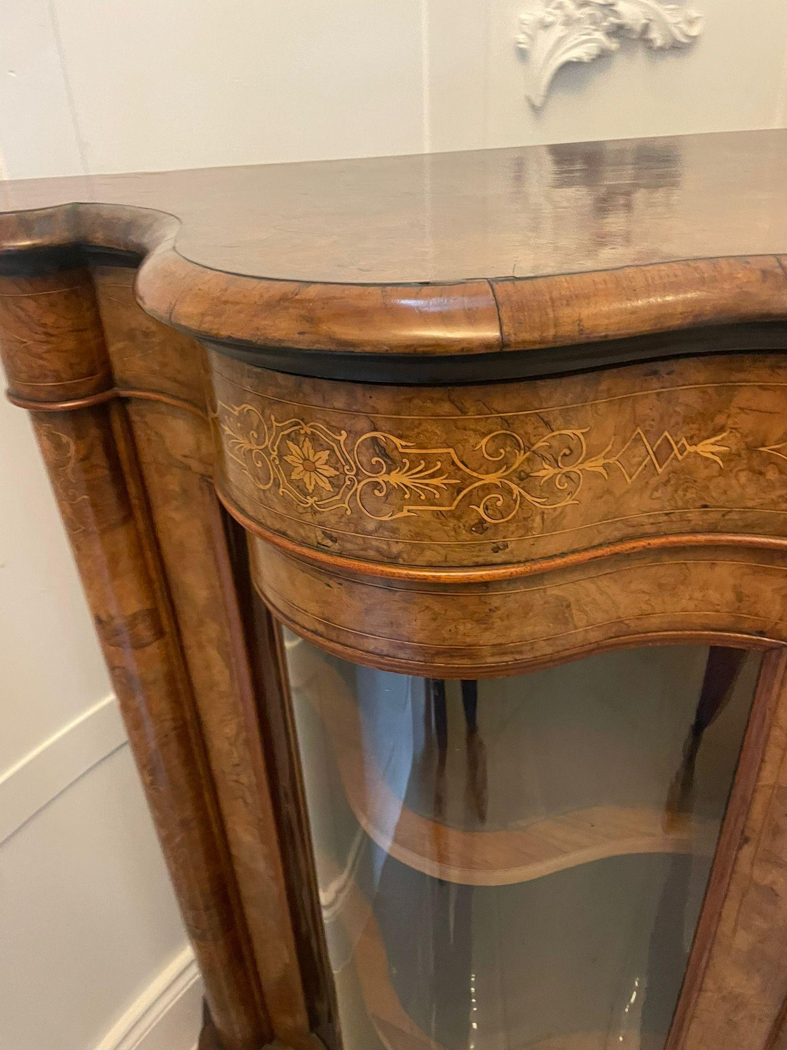 Credenza/Escritorio Victoriano Antiguo con Incrustaciones de Nogal de Magnífica Calidad en venta 2