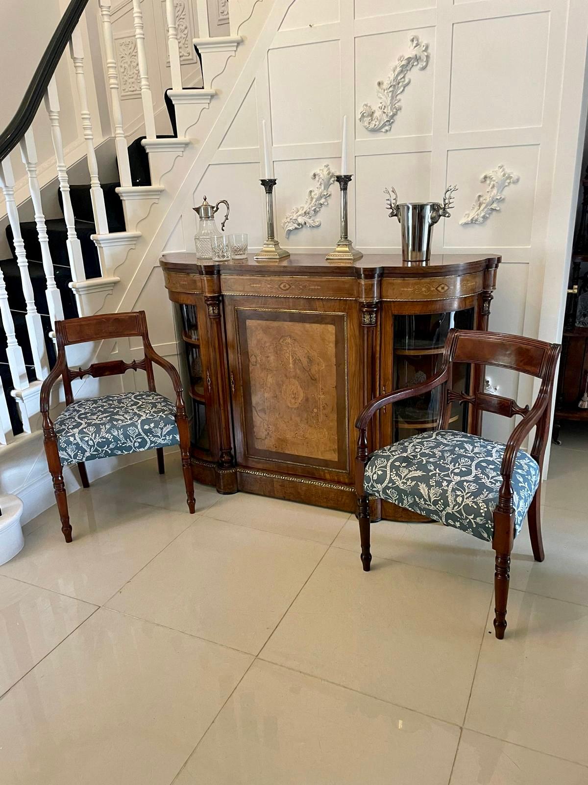 Credenza/Escritorio Victoriano Antiguo con Incrustaciones de Nogal de Magnífica Calidad en venta 2