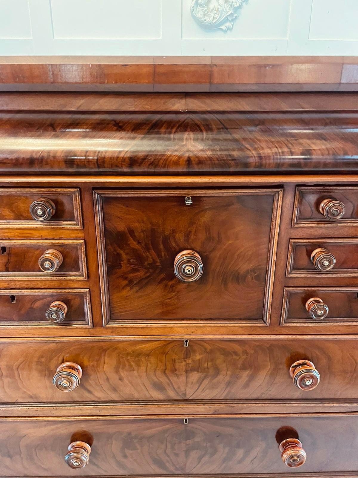 Superb Quality Antique Victorian Figured Mahogany Chest of Drawers  For Sale 5