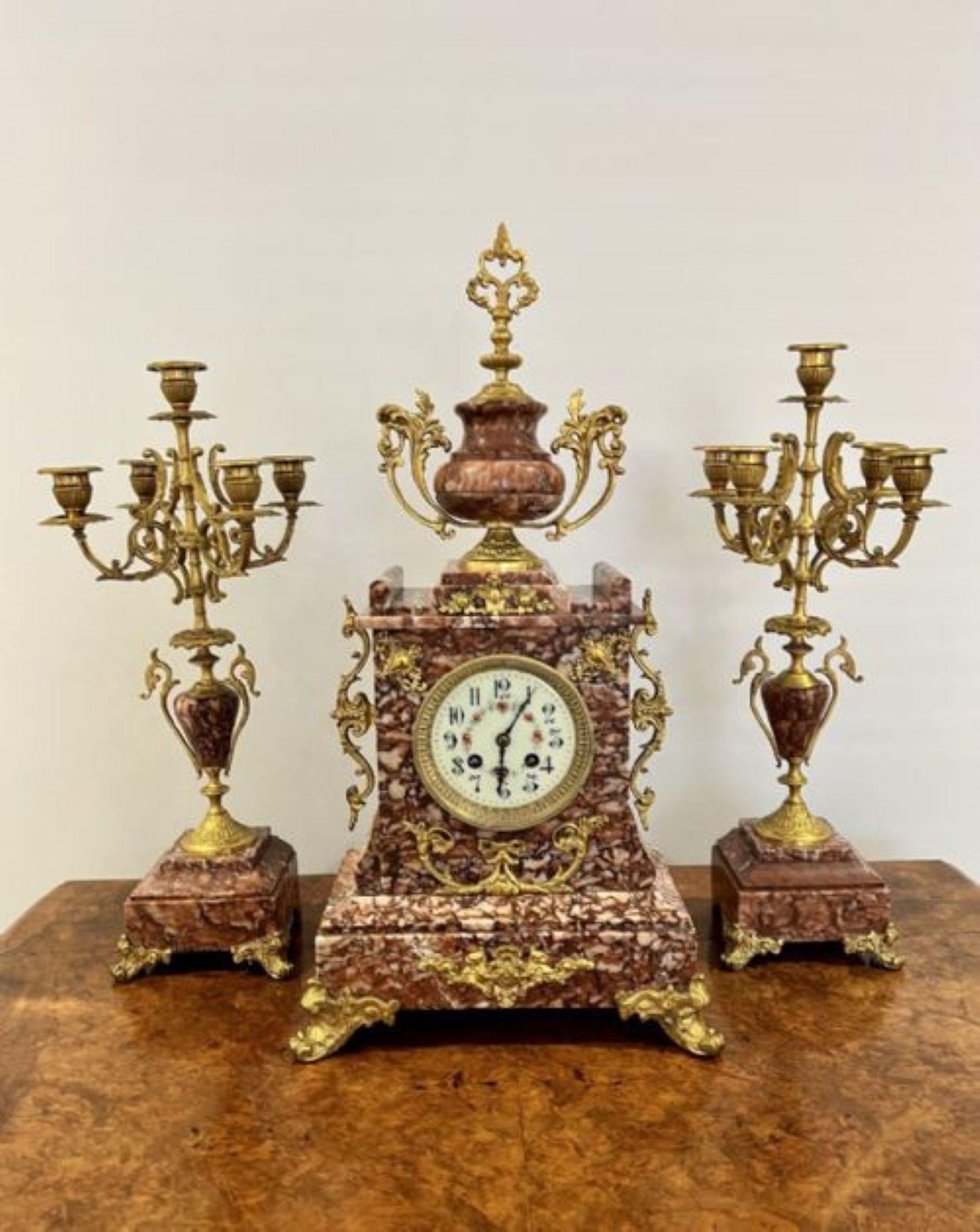 Hervorragende Qualität antiken viktorianischen Französisch verzierten Marmor Uhr Set  (Glas) im Angebot