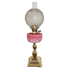 Superb Quality Antique Victorian Oil Lamp