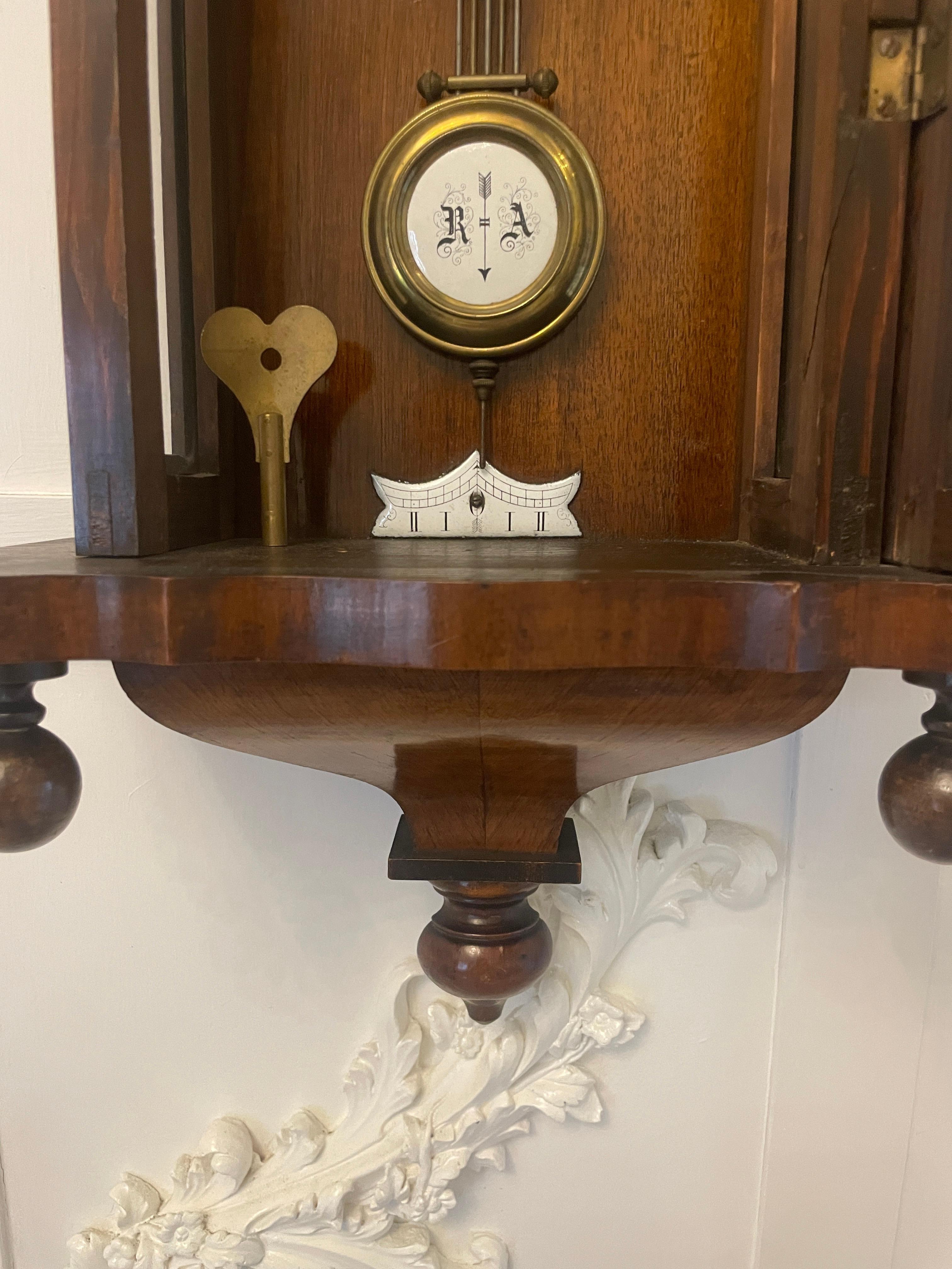 Magnífico Reloj de Pared de Viena Victoriano Antiguo de Nogal de Gustav Becker en Bueno estado para la venta en Suffolk, GB